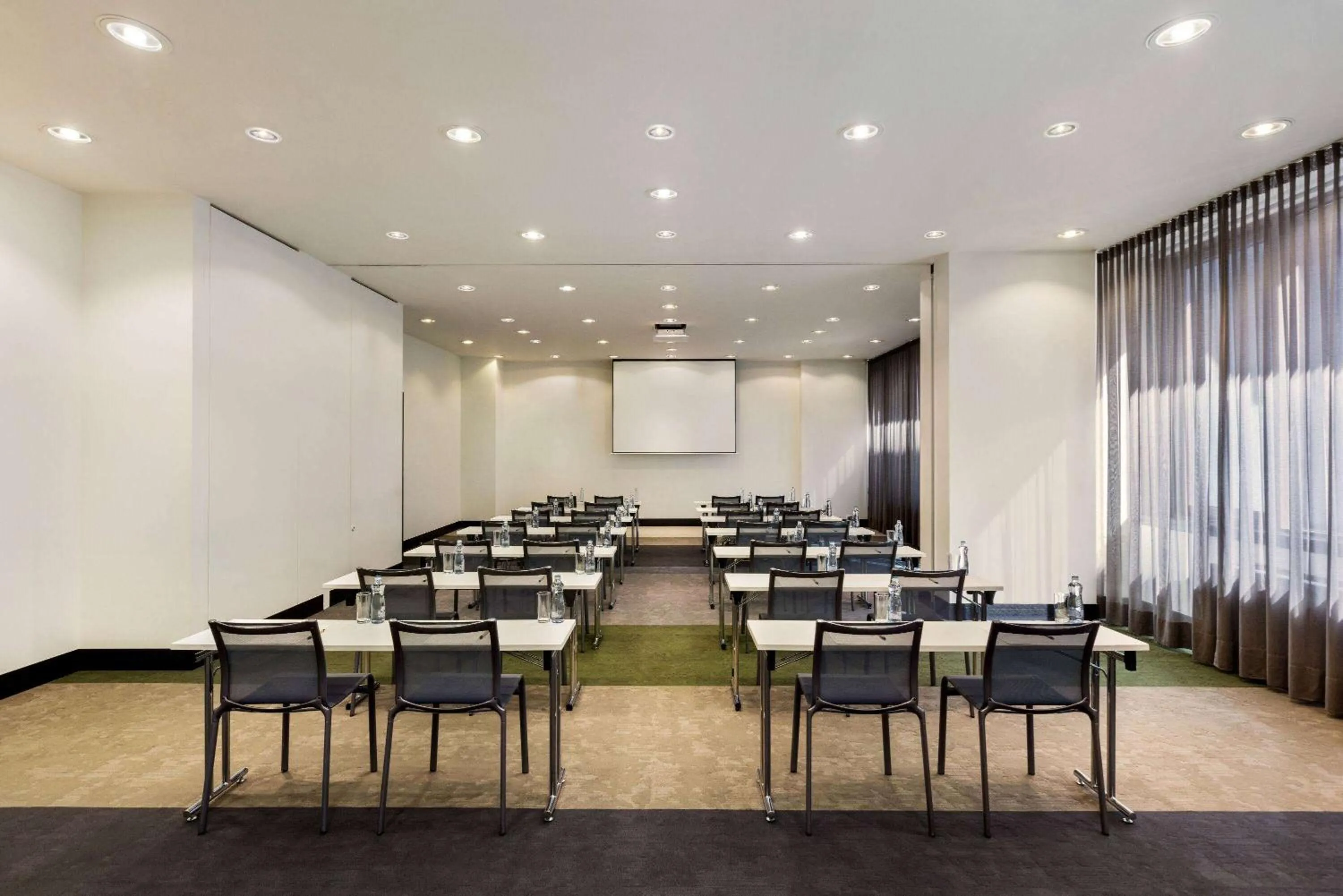 Meeting/conference room in Vienna House by Wyndham Diplomat Prague