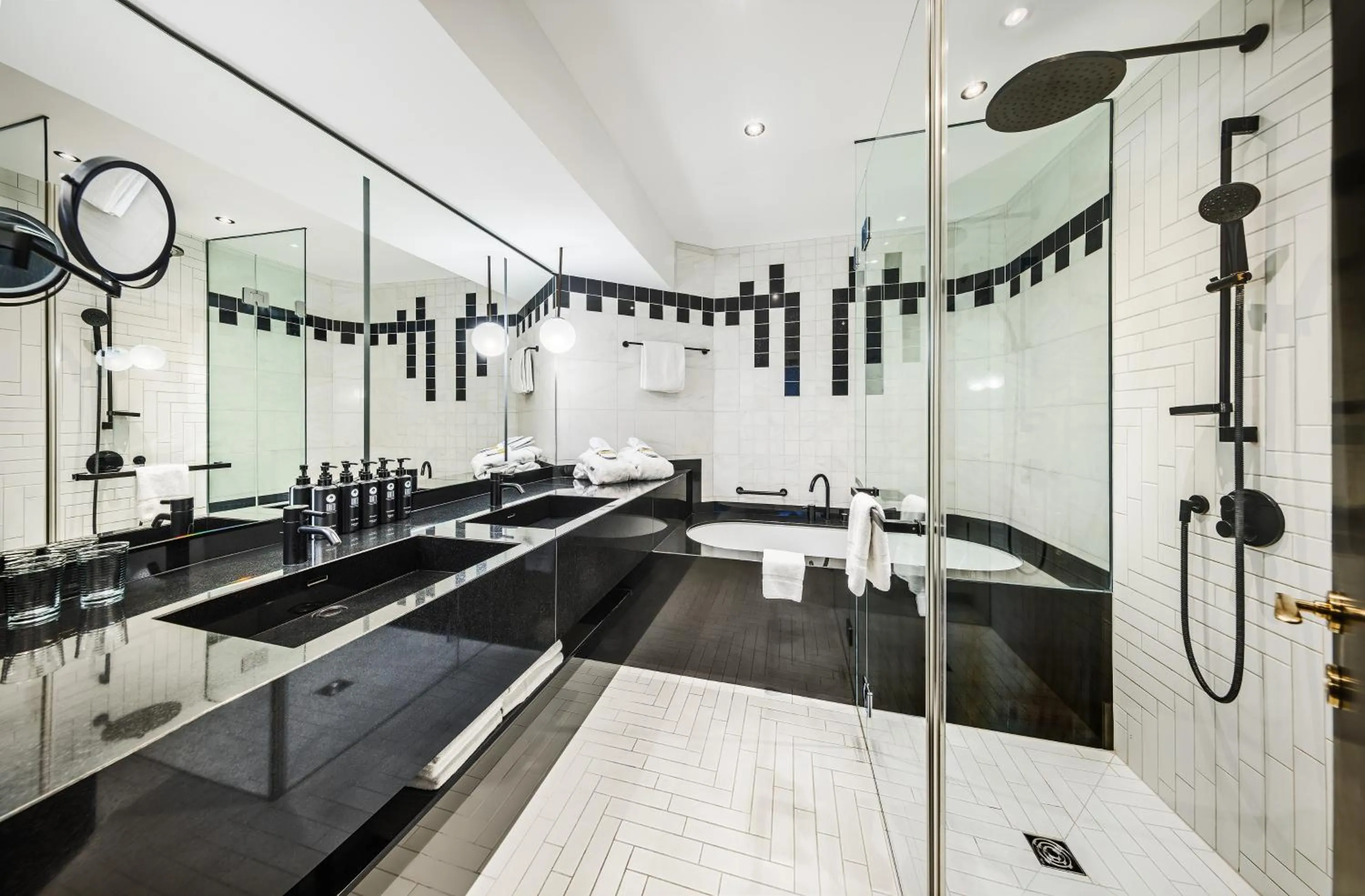 Bathroom in Diplomat Hotel Prague