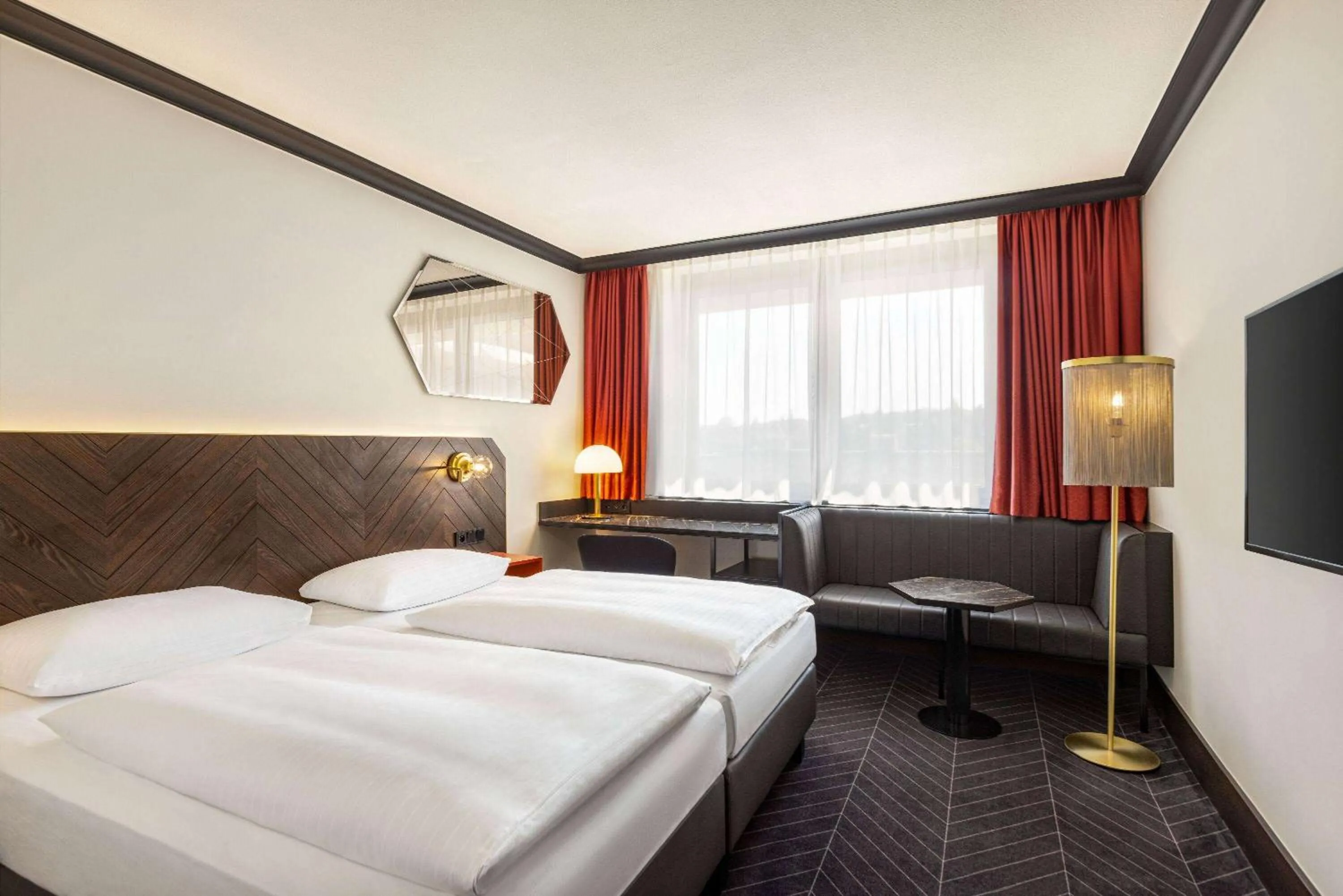 Photo of the whole room, Bed in Vienna House by Wyndham Diplomat Prague