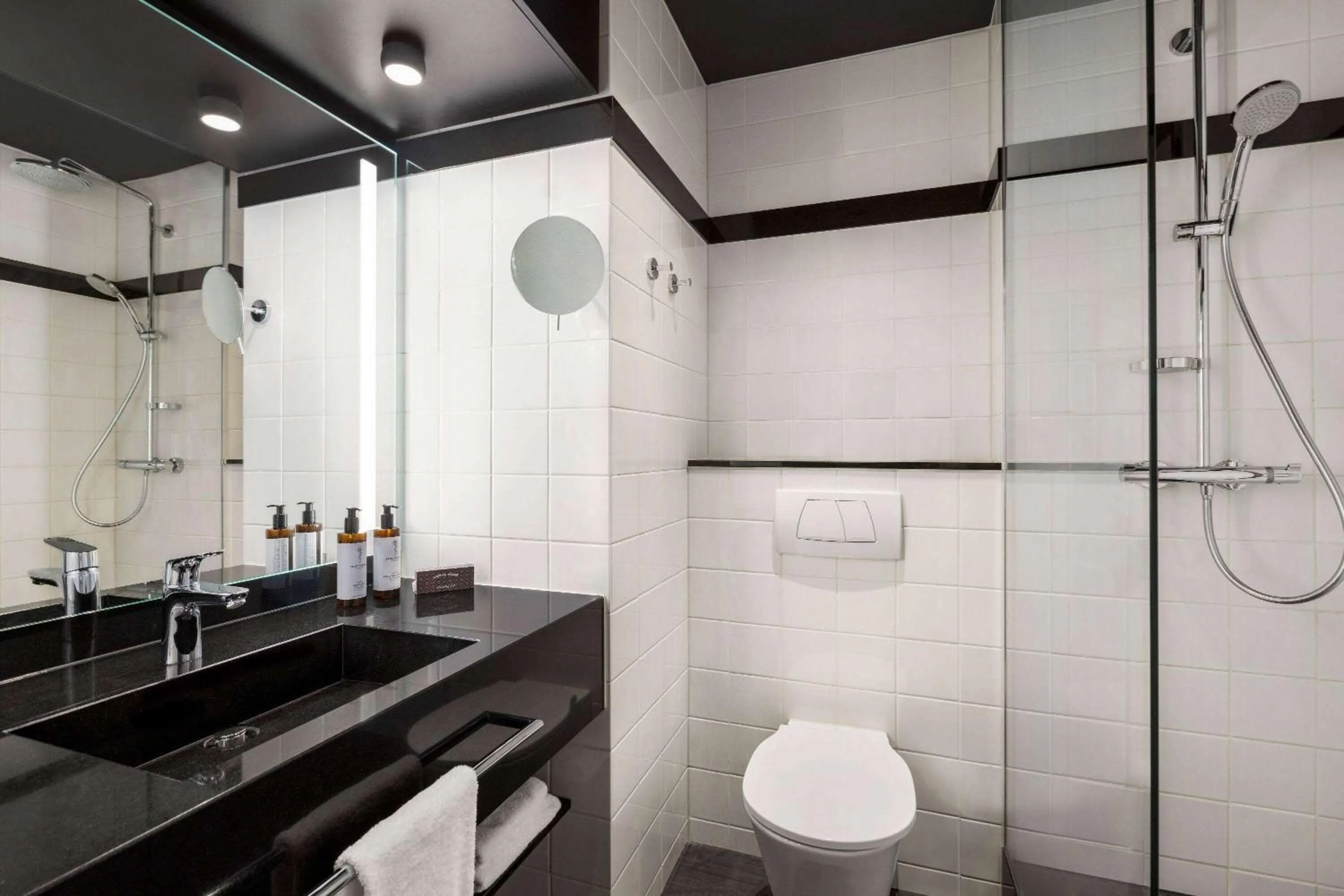 Bathroom in Vienna House by Wyndham Diplomat Prague