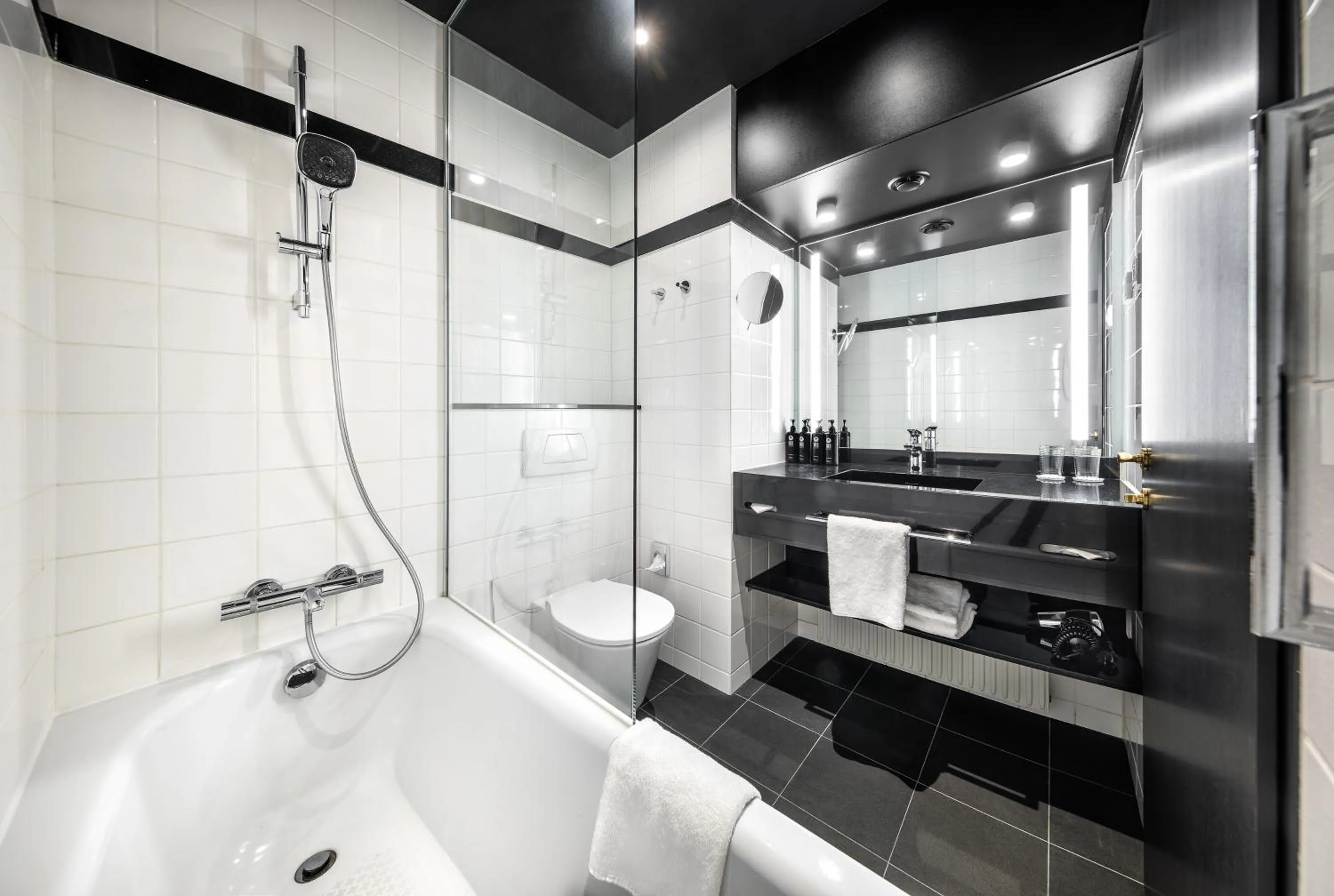 Bathroom in Diplomat Hotel Prague