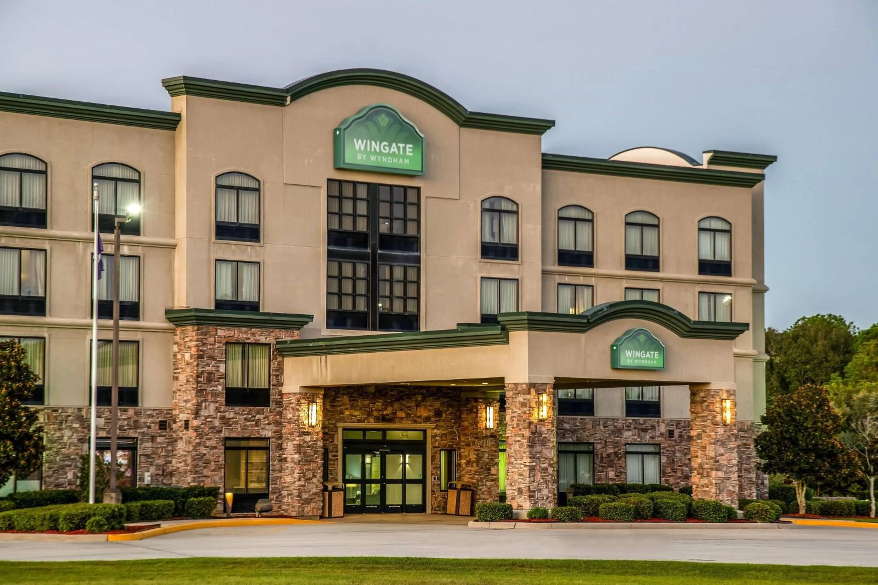 Property building in Wingate Slidell New Orleans