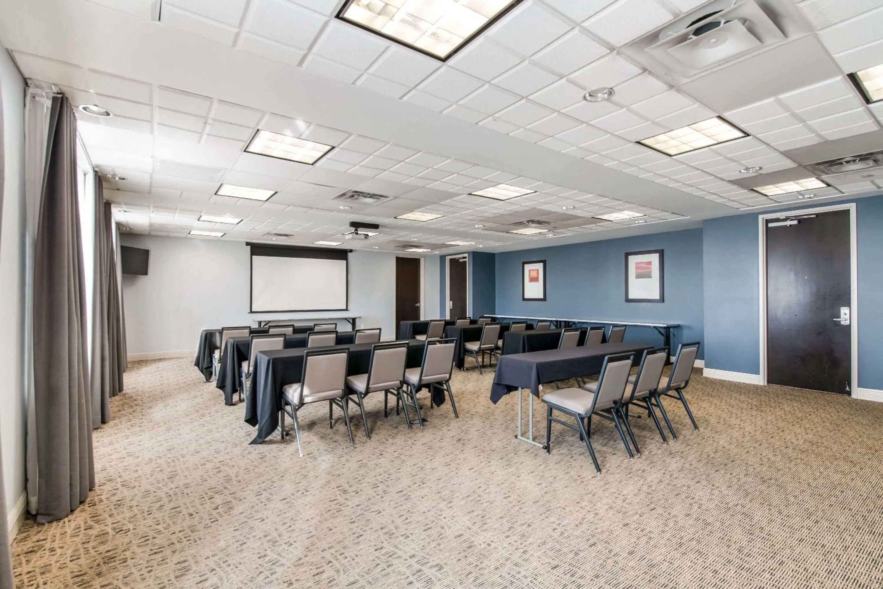Meeting/conference room in Wingate Slidell New Orleans