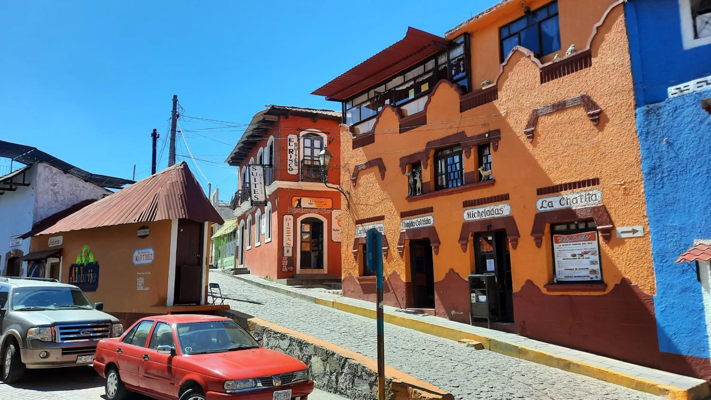 Property Building in Suites Del Risco