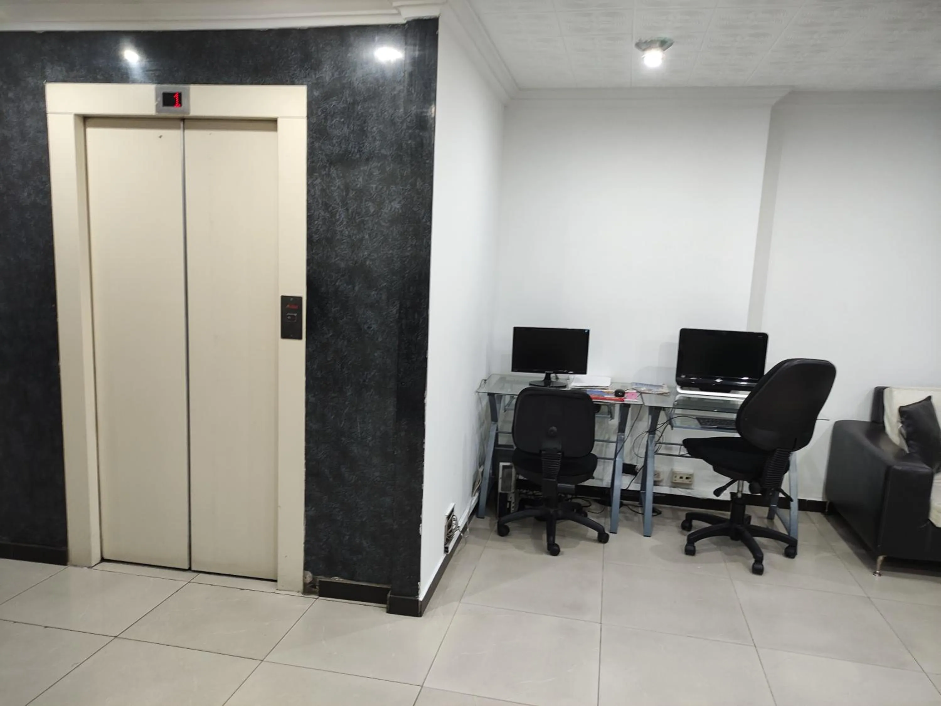 TV and multimedia in Hotel Ejecutivo Av la Esperanza