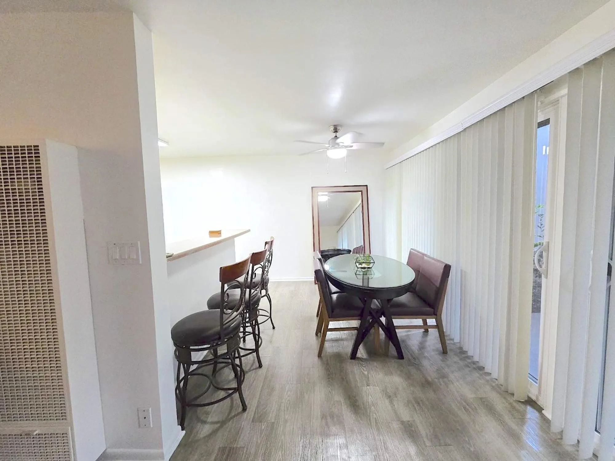 Seating area in StaysPro - Executive Santa Monica Suites