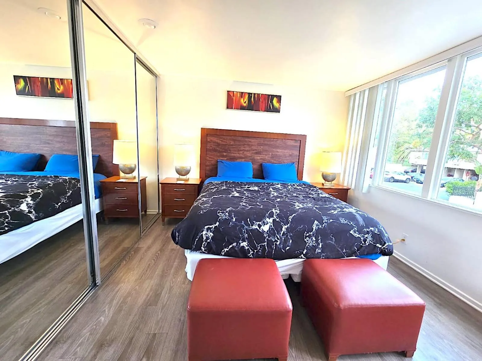 Bedroom, Bed in StaysPro - Executive Santa Monica Suites