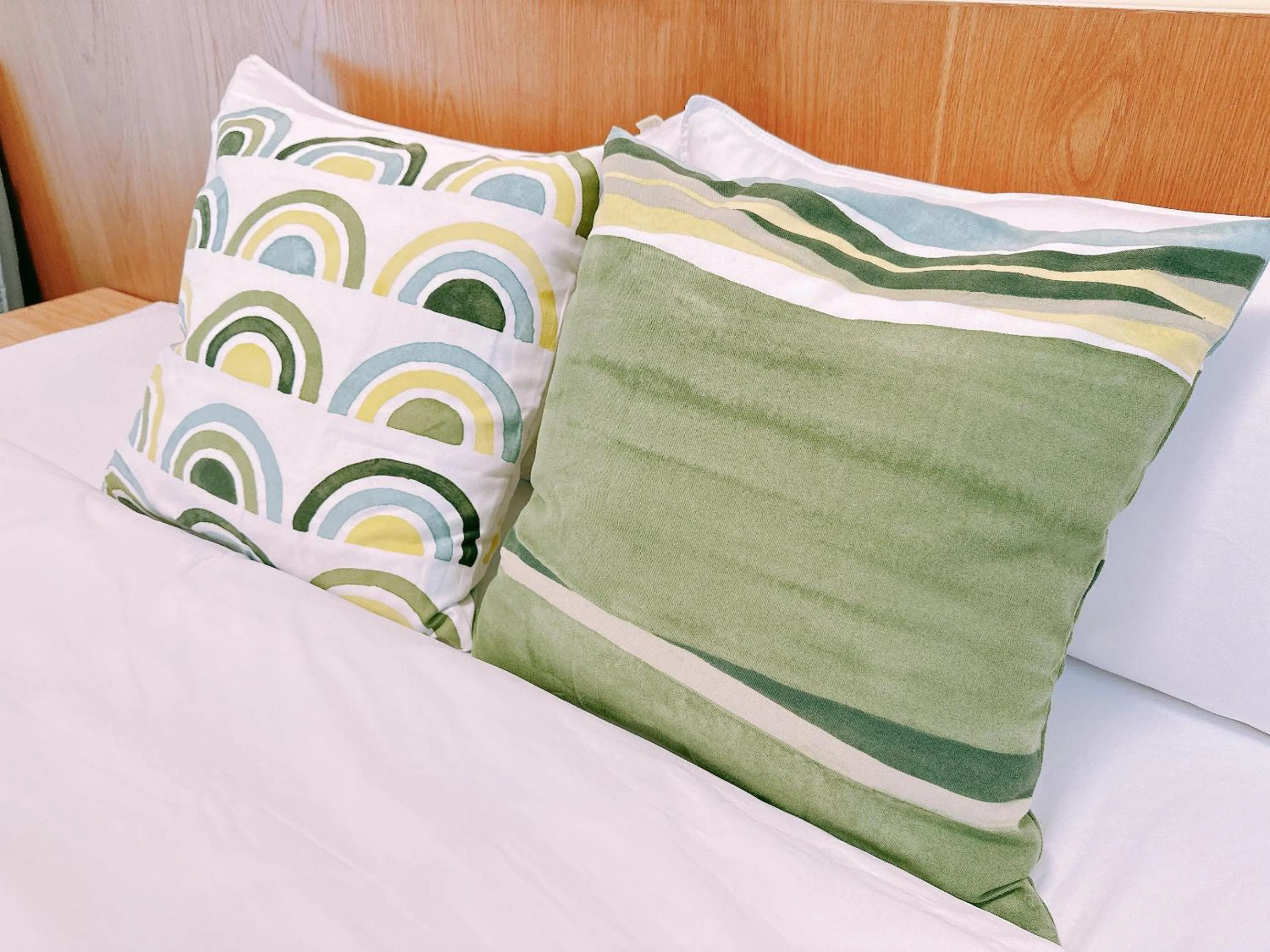 Bedroom, Bed in Gardenstay
