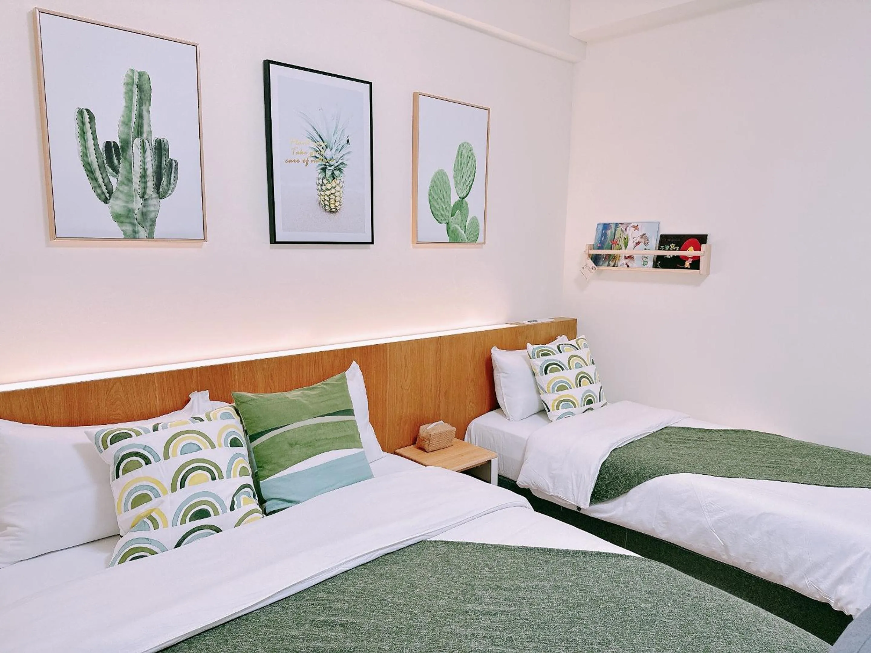 Bedroom, Bed in Gardenstay