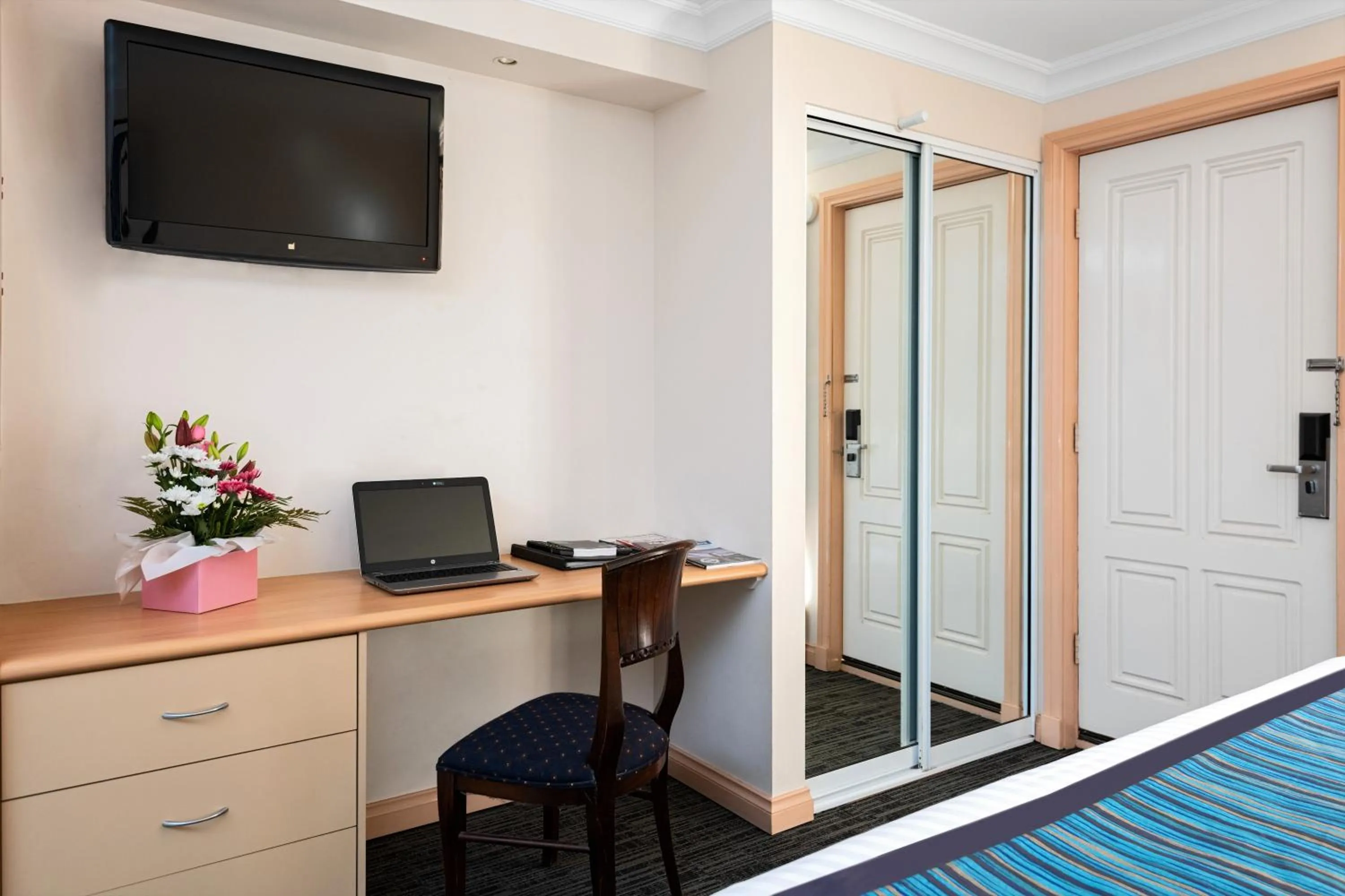 TV and multimedia in Quest Yelverton Kalgoorlie