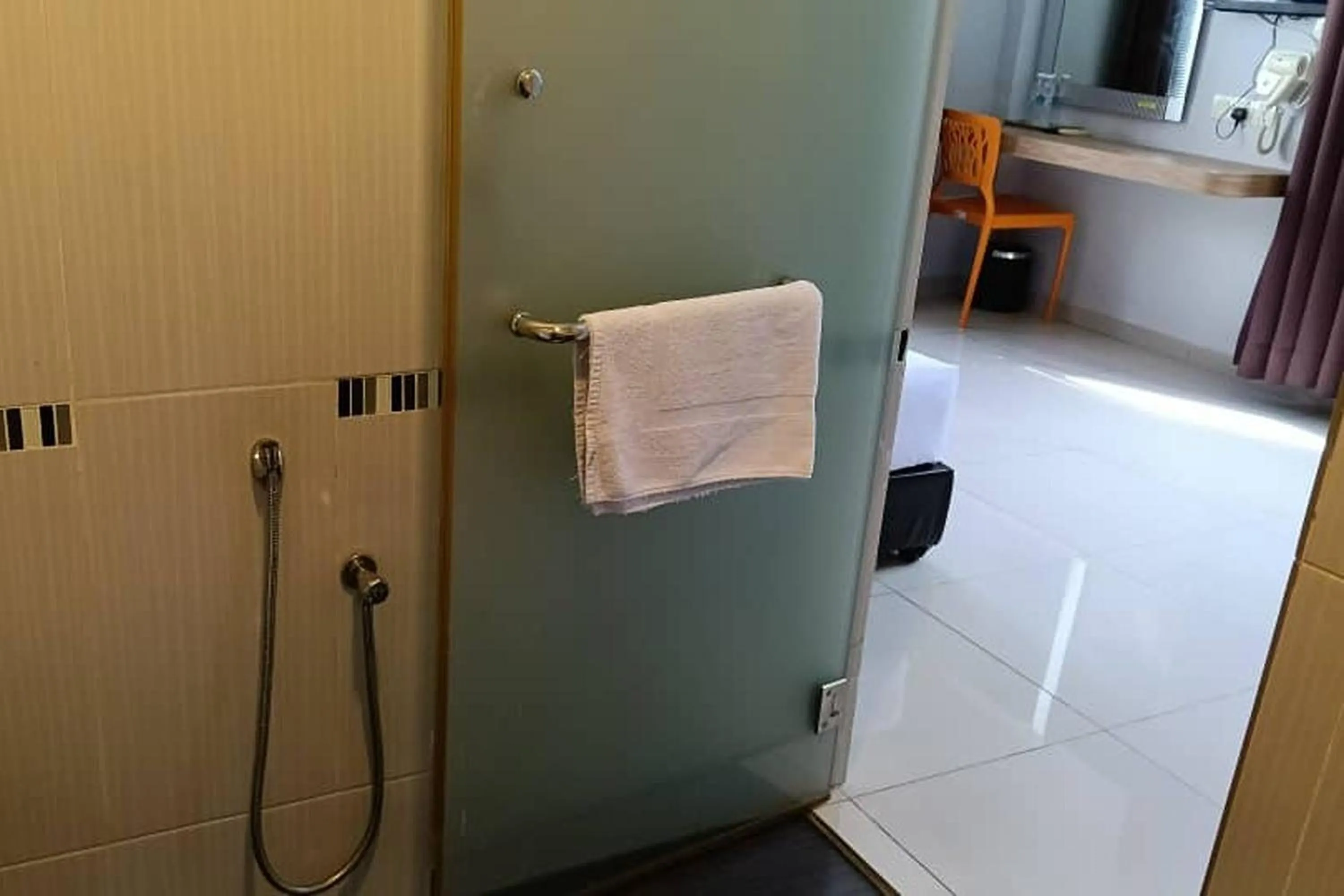 Bathroom in Mars Hotel