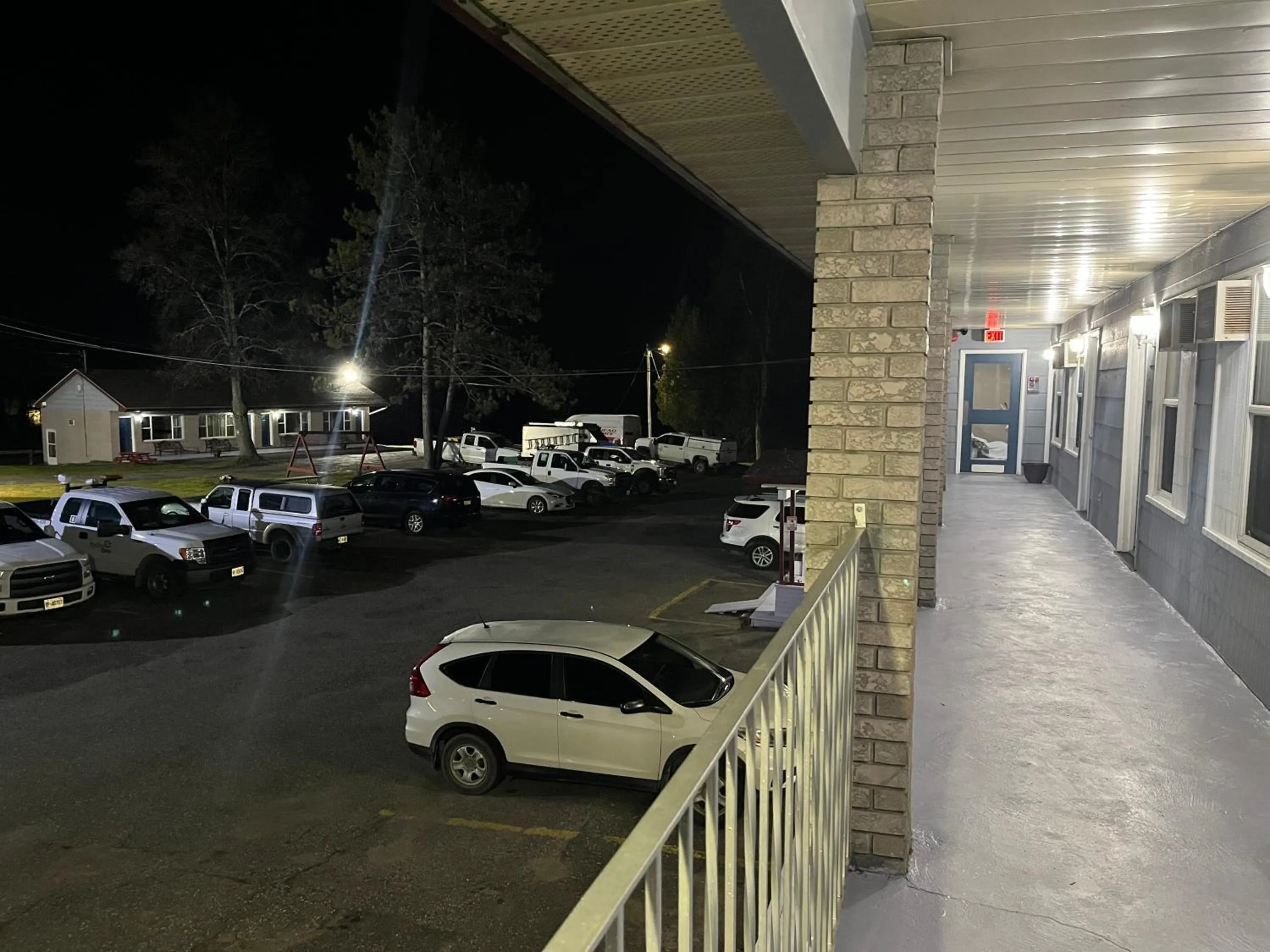 Night in Old Mill Motel