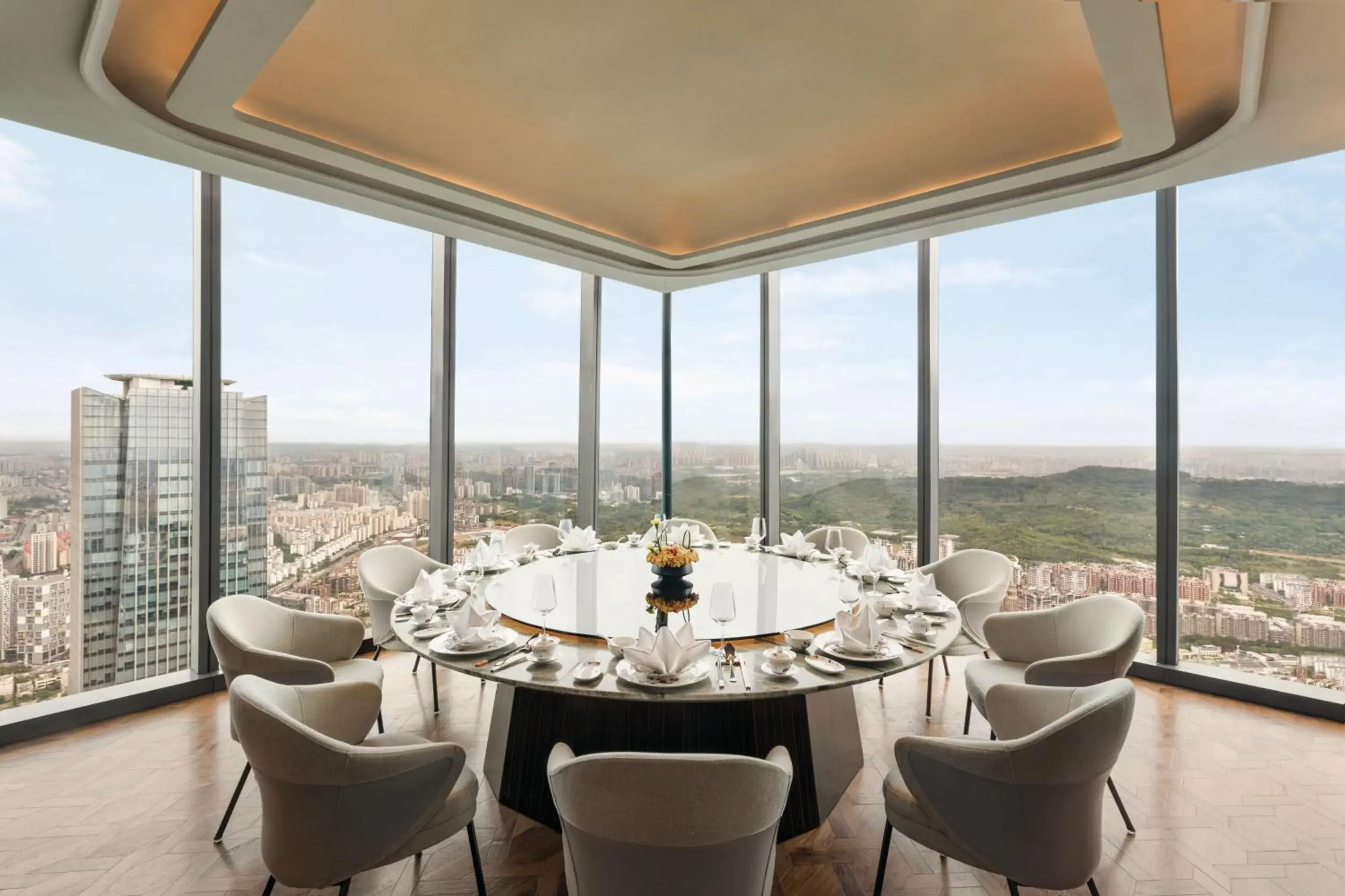 Restaurant/places to eat in Shangri-La Nanning - The tallest hotel worldwide in Shangri-La Group Restaurant/places to eat in Shangri-La Nanning - The tallest hotel worldwide in Shangri-La Group
