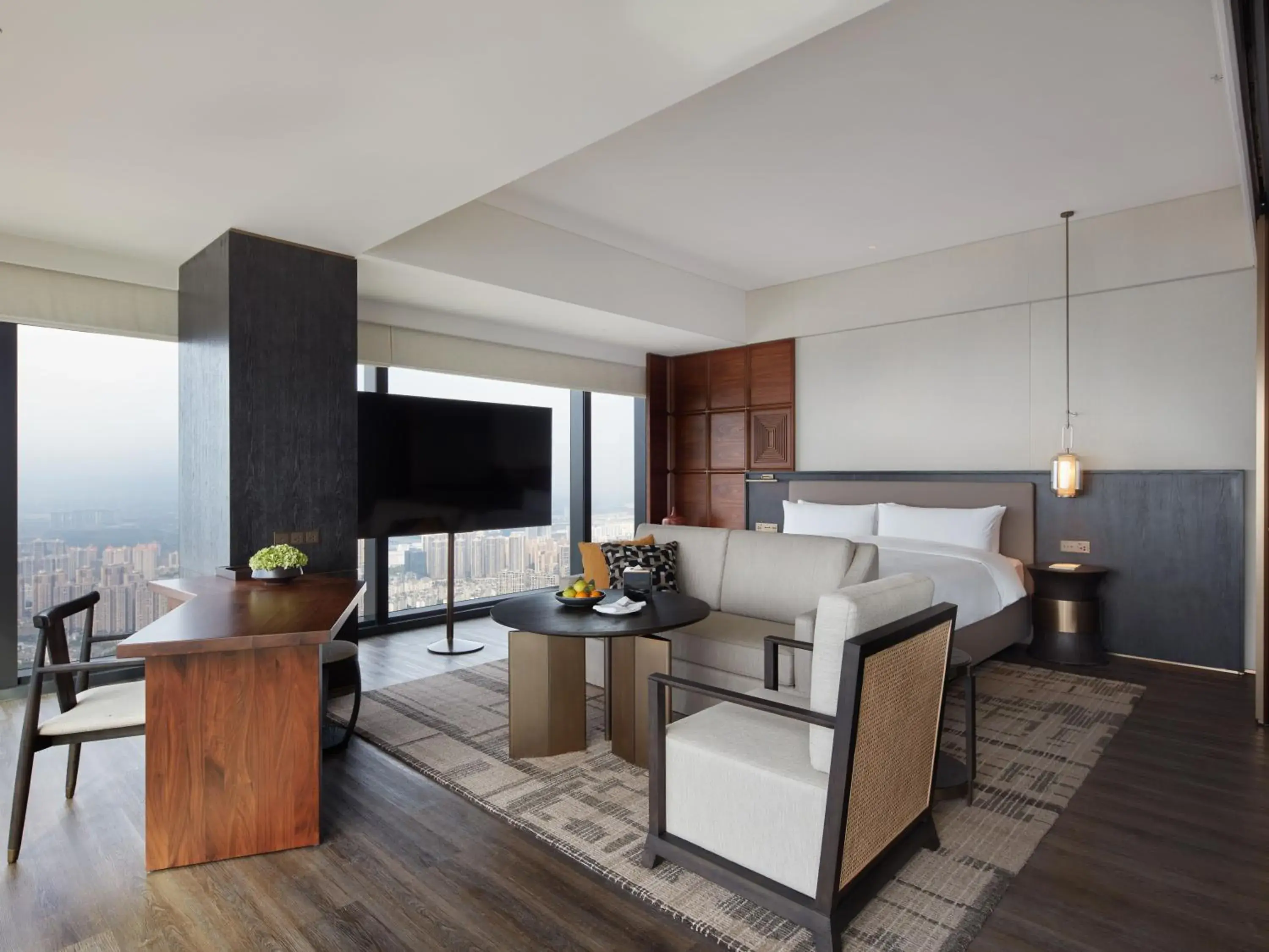 Photo of the whole room in Shangri-La Nanning - The tallest hotel worldwide in Shangri-La Group Photo of the whole room in Shangri-La Nanning - The tallest hotel worldwide in Shangri-La Group