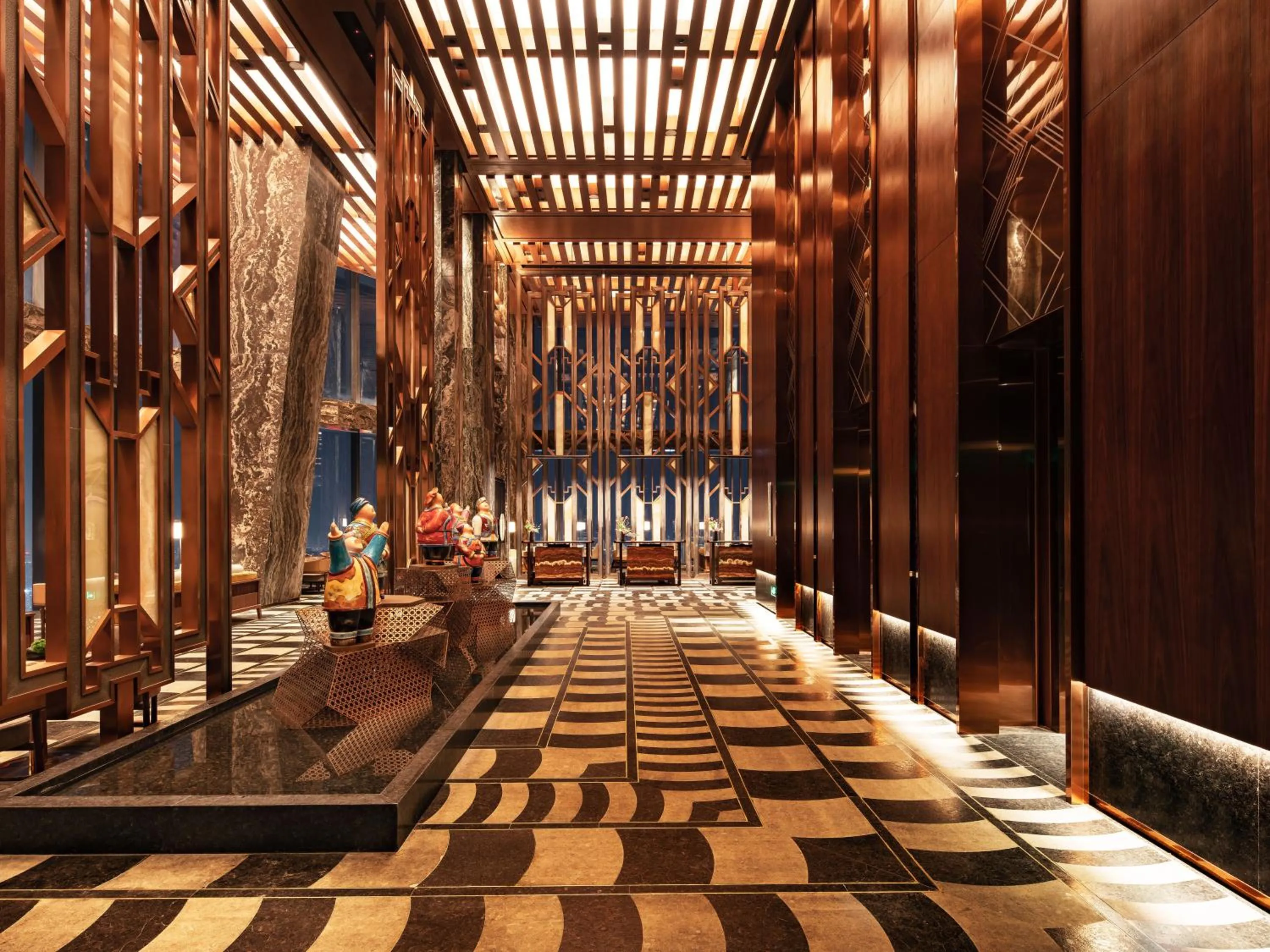 Lobby or reception in Shangri-La Nanning - The tallest hotel worldwide in Shangri-La Group