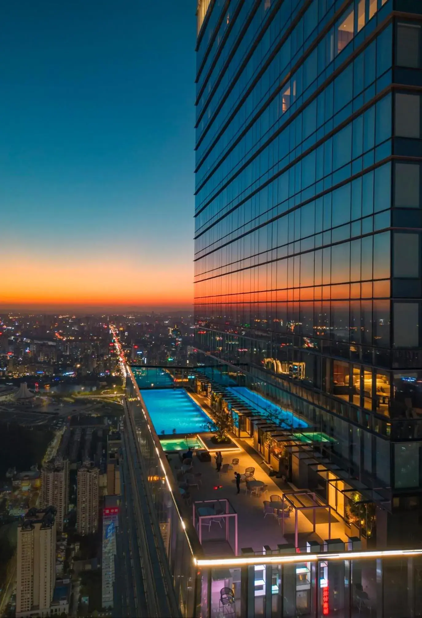 Property building in Shangri-La Nanning - The tallest hotel worldwide in Shangri-La Group Property building in Shangri-La Nanning - The tallest hotel worldwide in Shangri-La Group