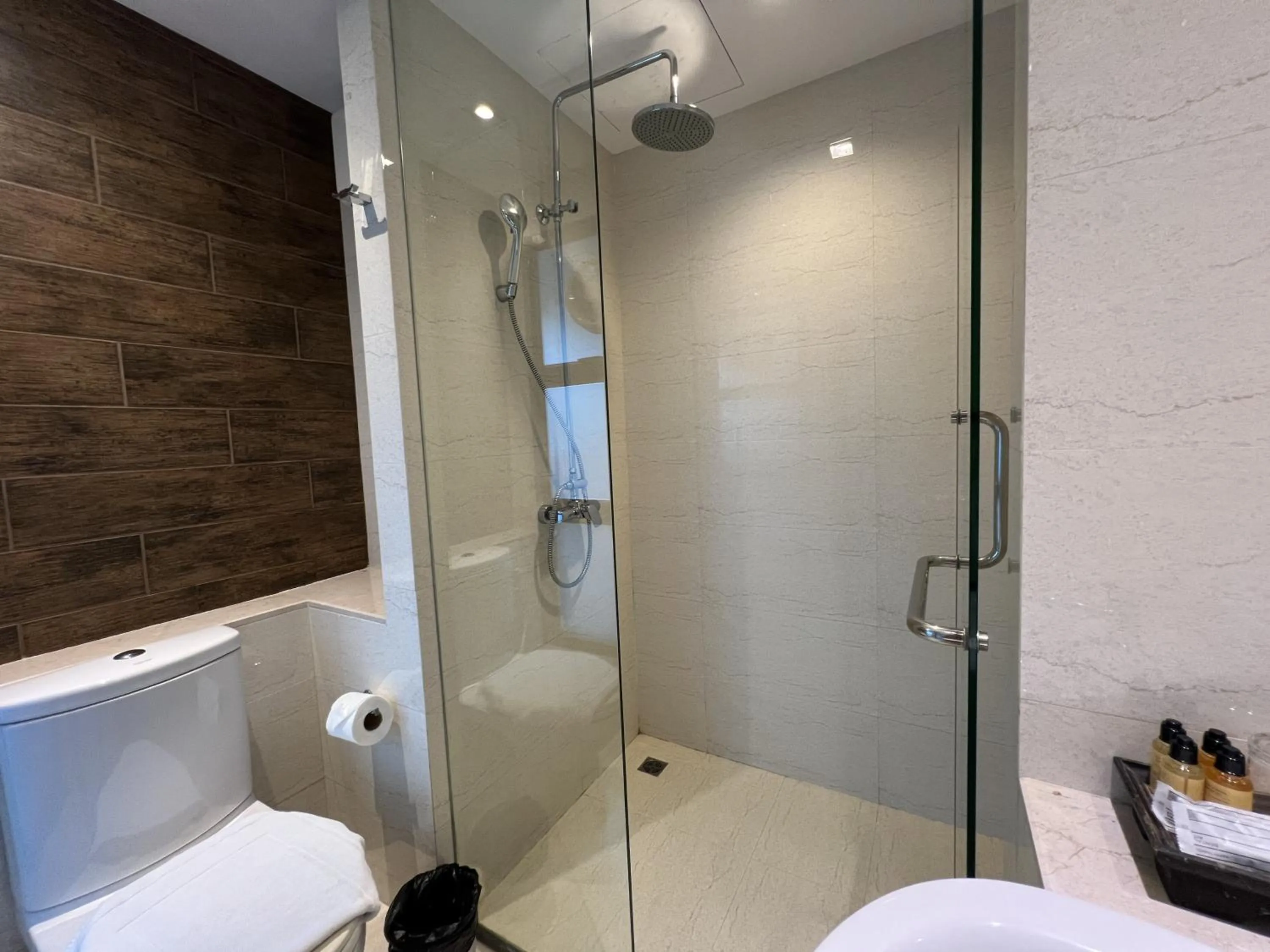 Shower in Silom Forest Exclusive Residence