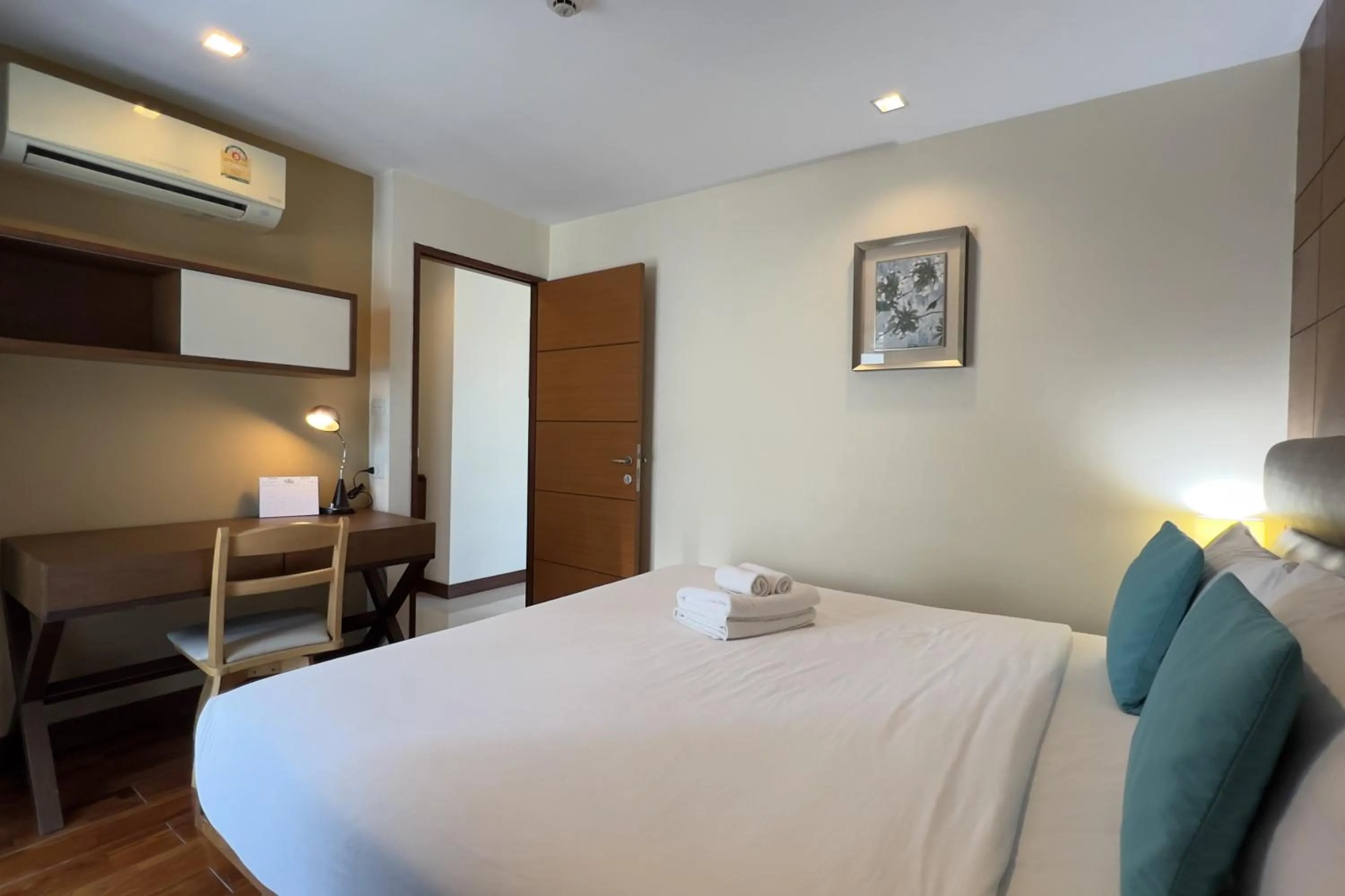 Bedroom, Bed in Silom Forest Exclusive Residence