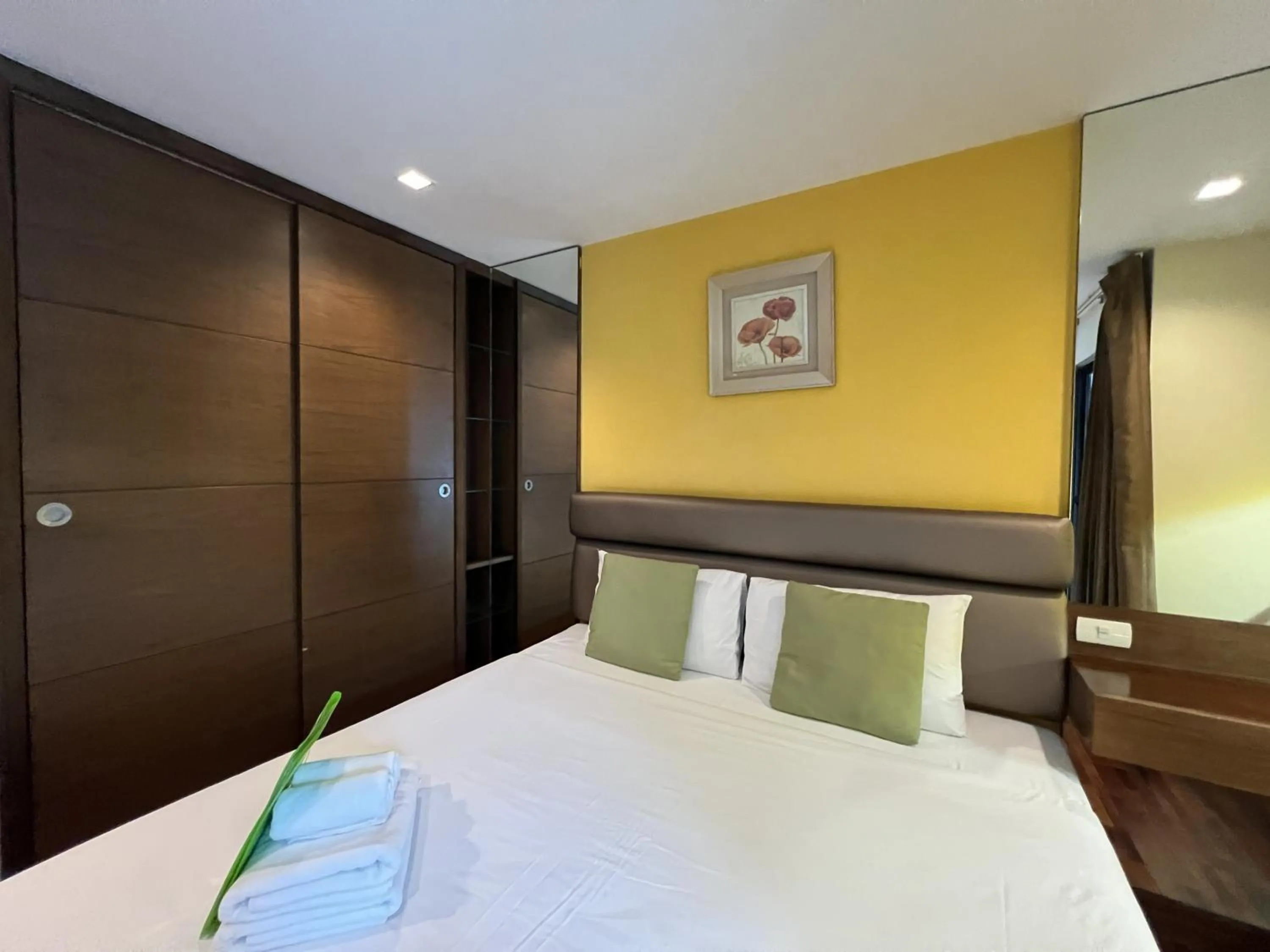 Bed in Silom Forest Exclusive Residence