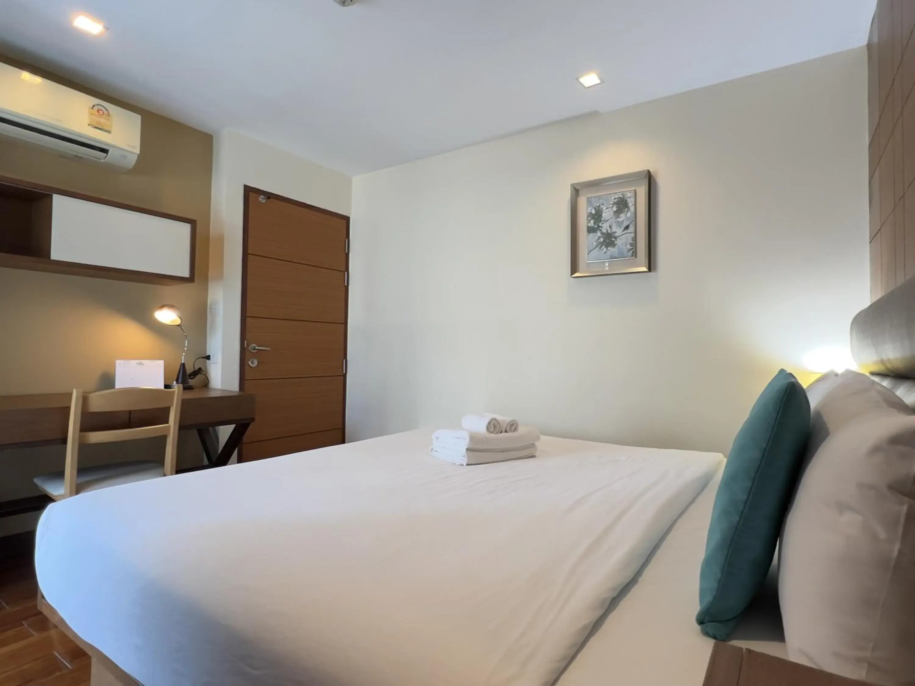 Bedroom, Bed in Silom Forest Exclusive Residence Bedroom, Bed in Silom Forest Exclusive Residence