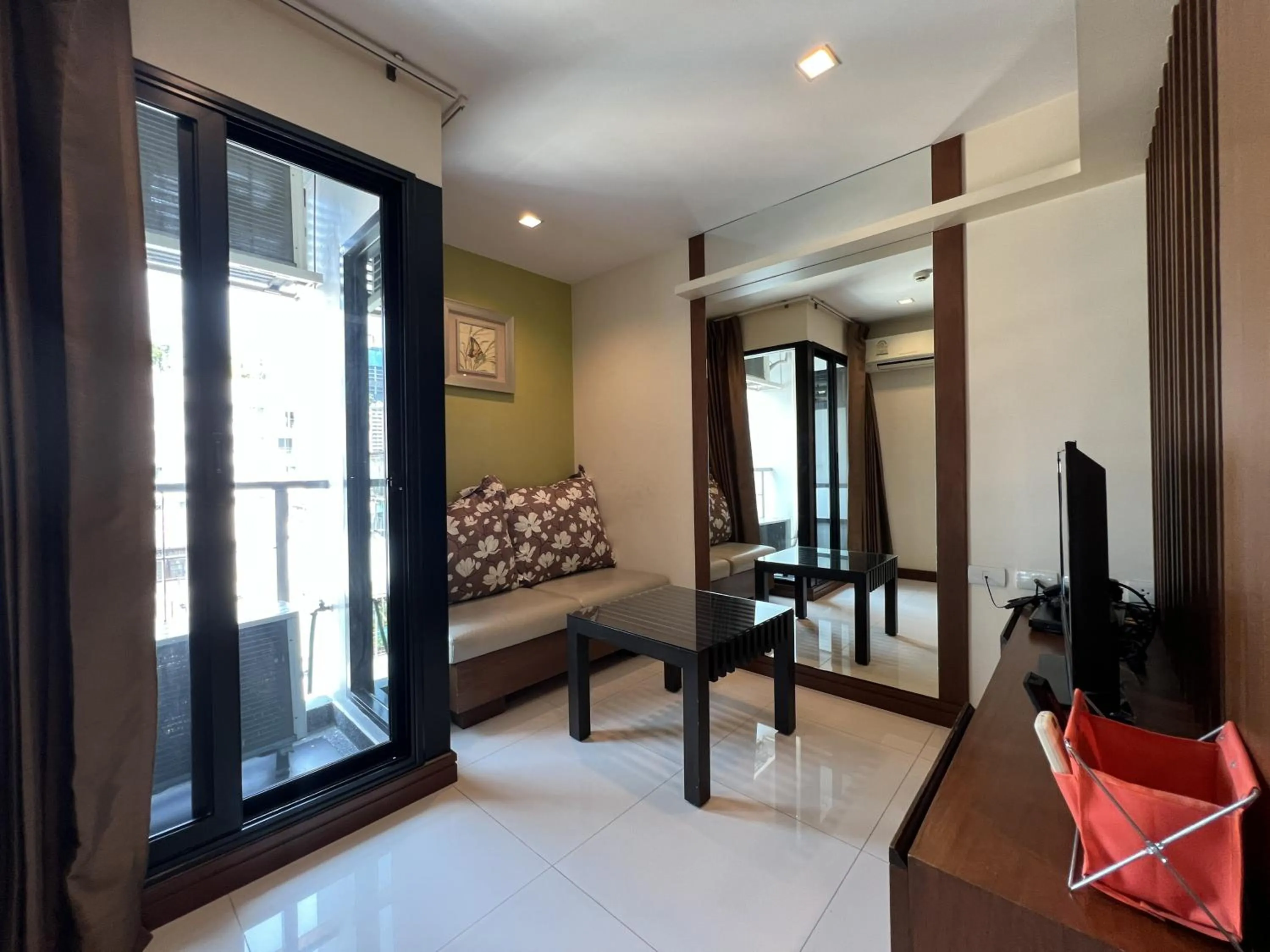 TV and multimedia in Silom Forest Exclusive Residence