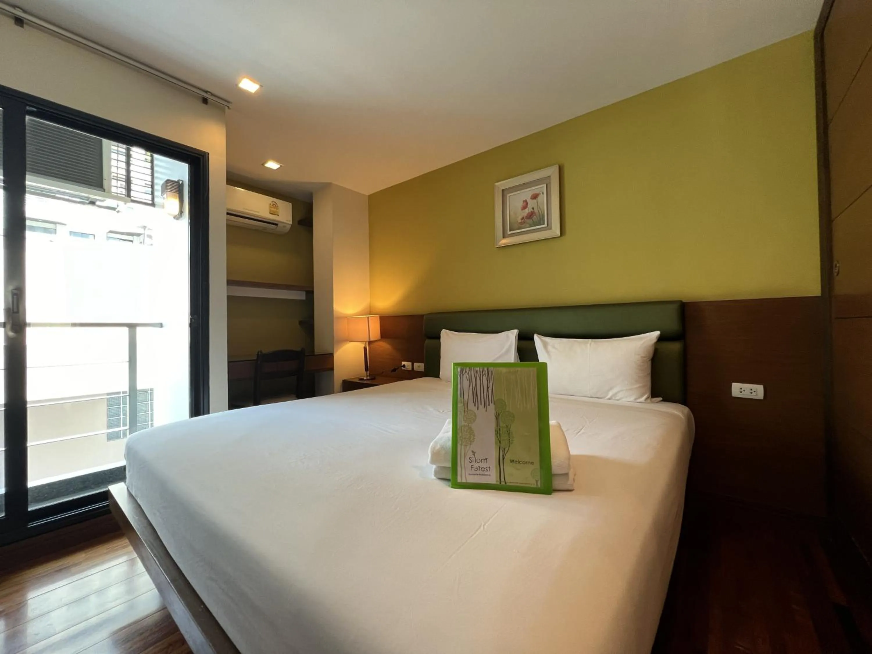 Bed in Silom Forest Exclusive Residence