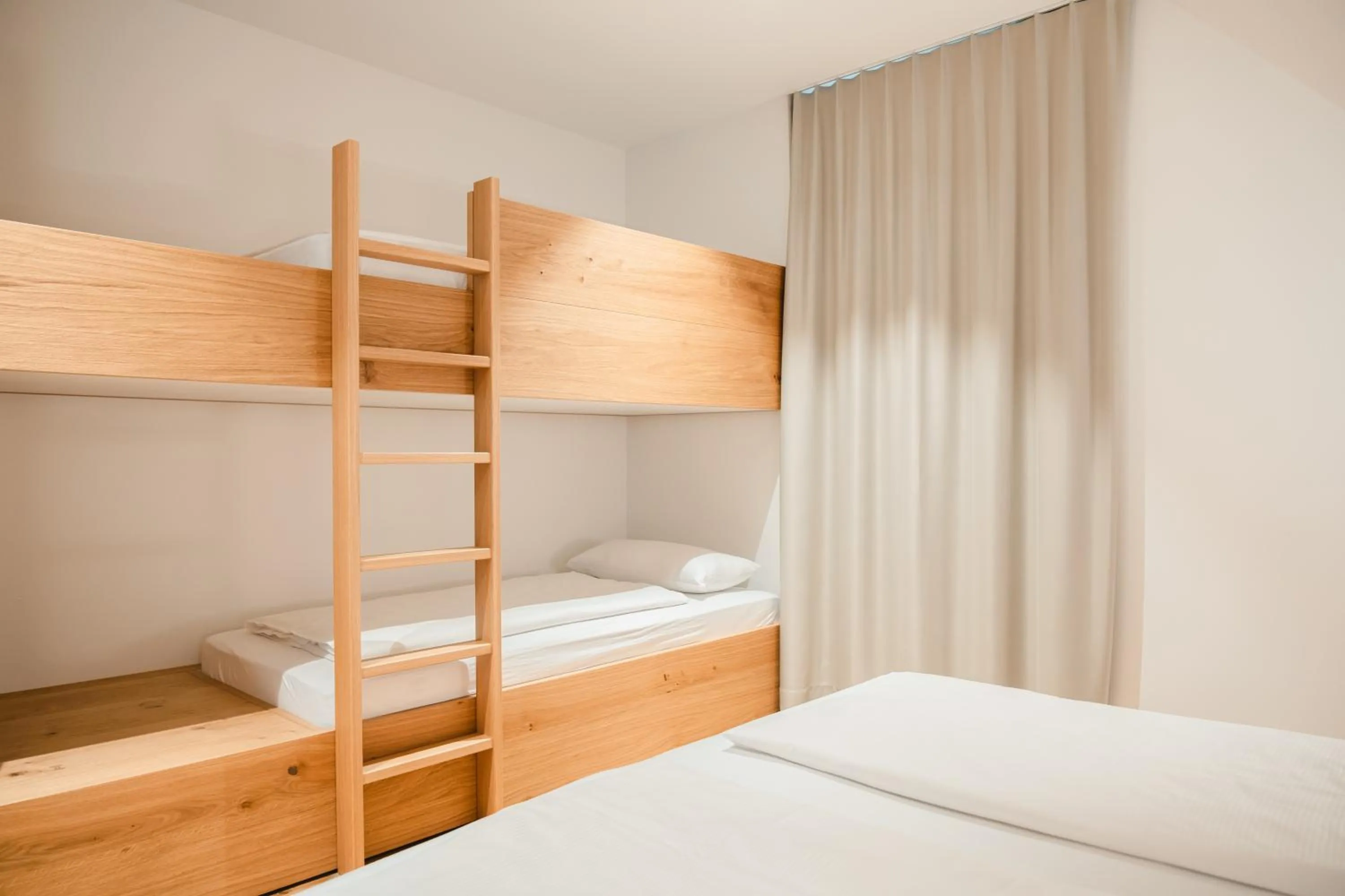 Photo of the whole room, Bed in Hotel Munde