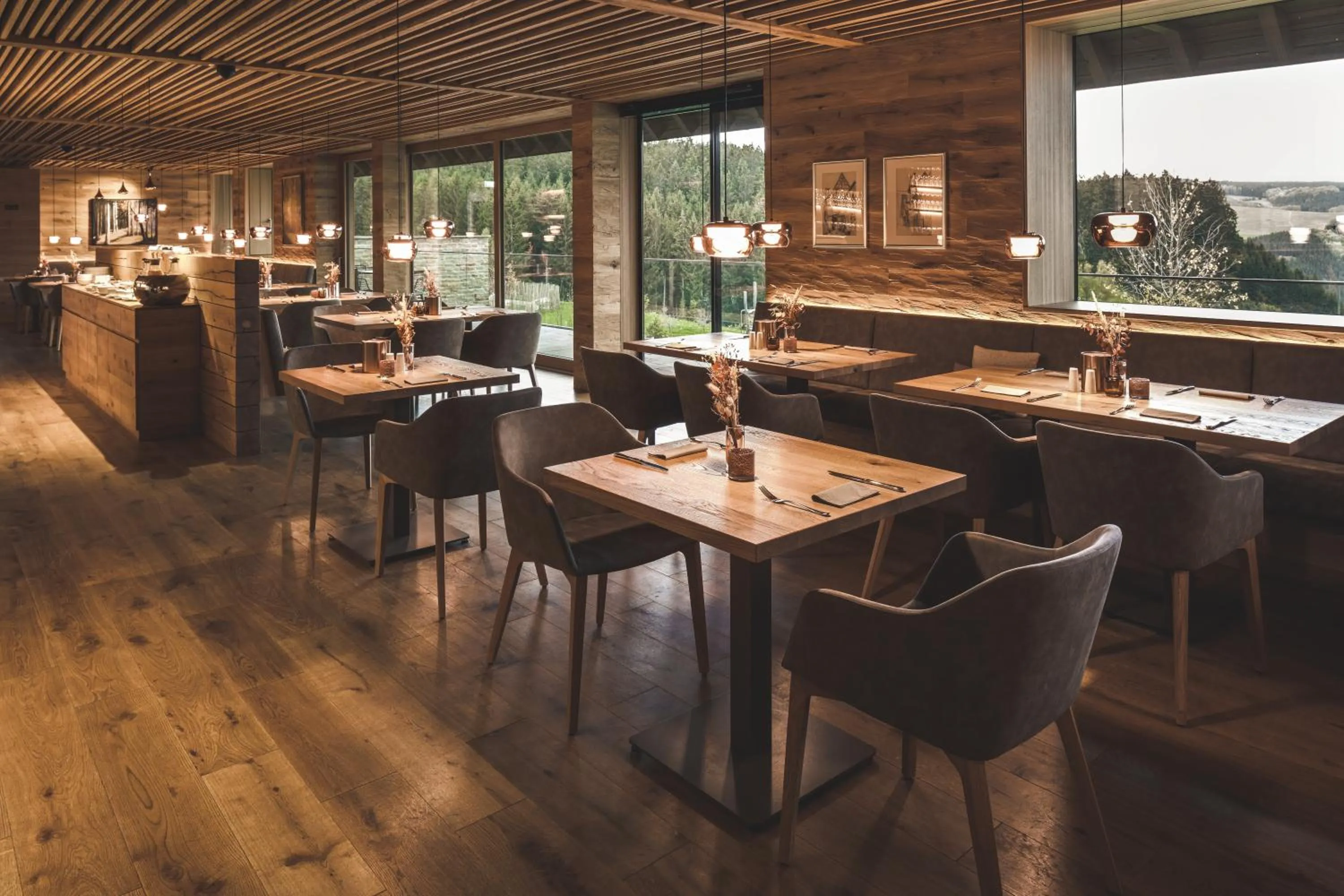 Restaurant/places to eat in Hotel Munde