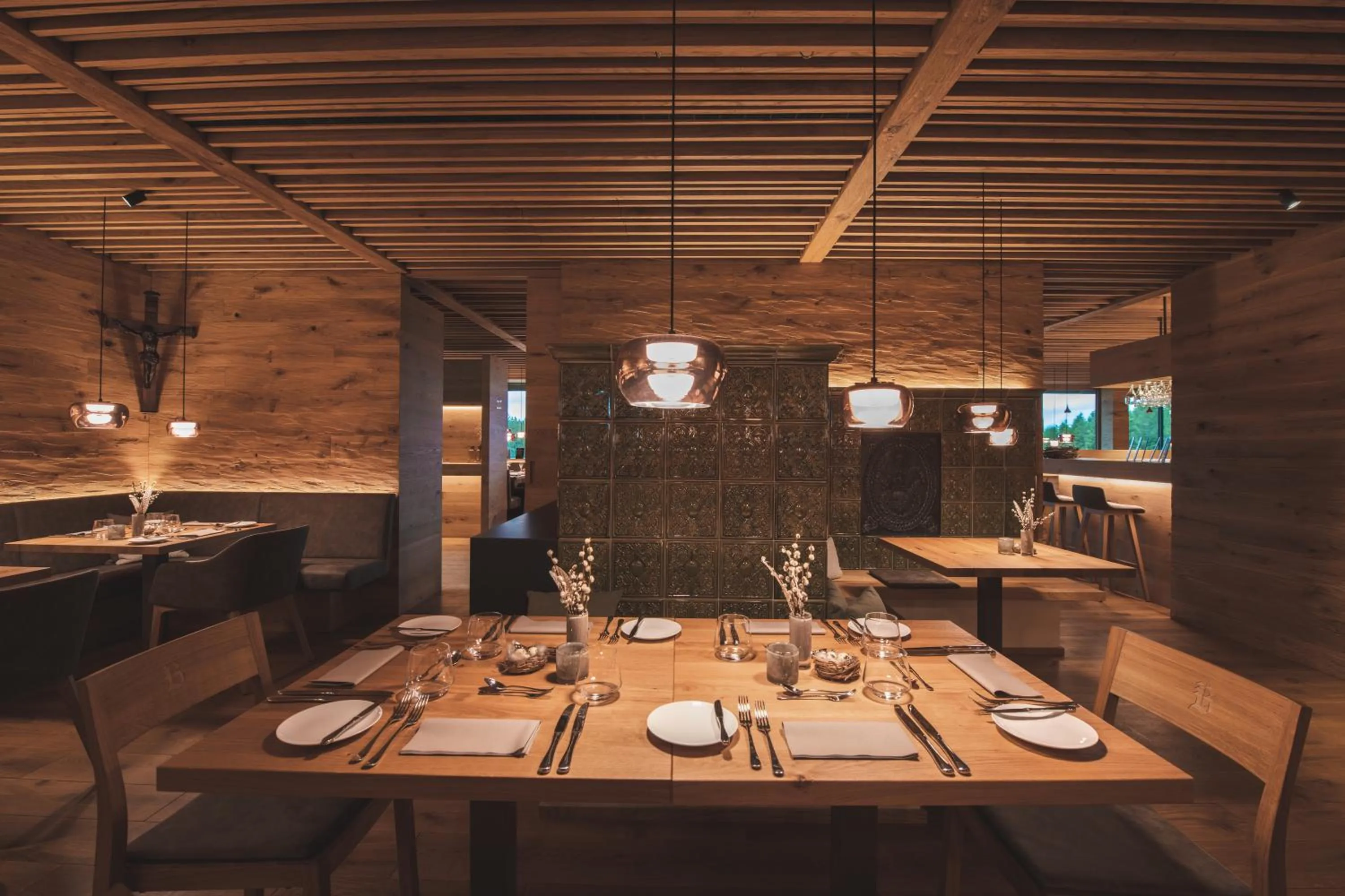 Restaurant/places to eat in Hotel Munde