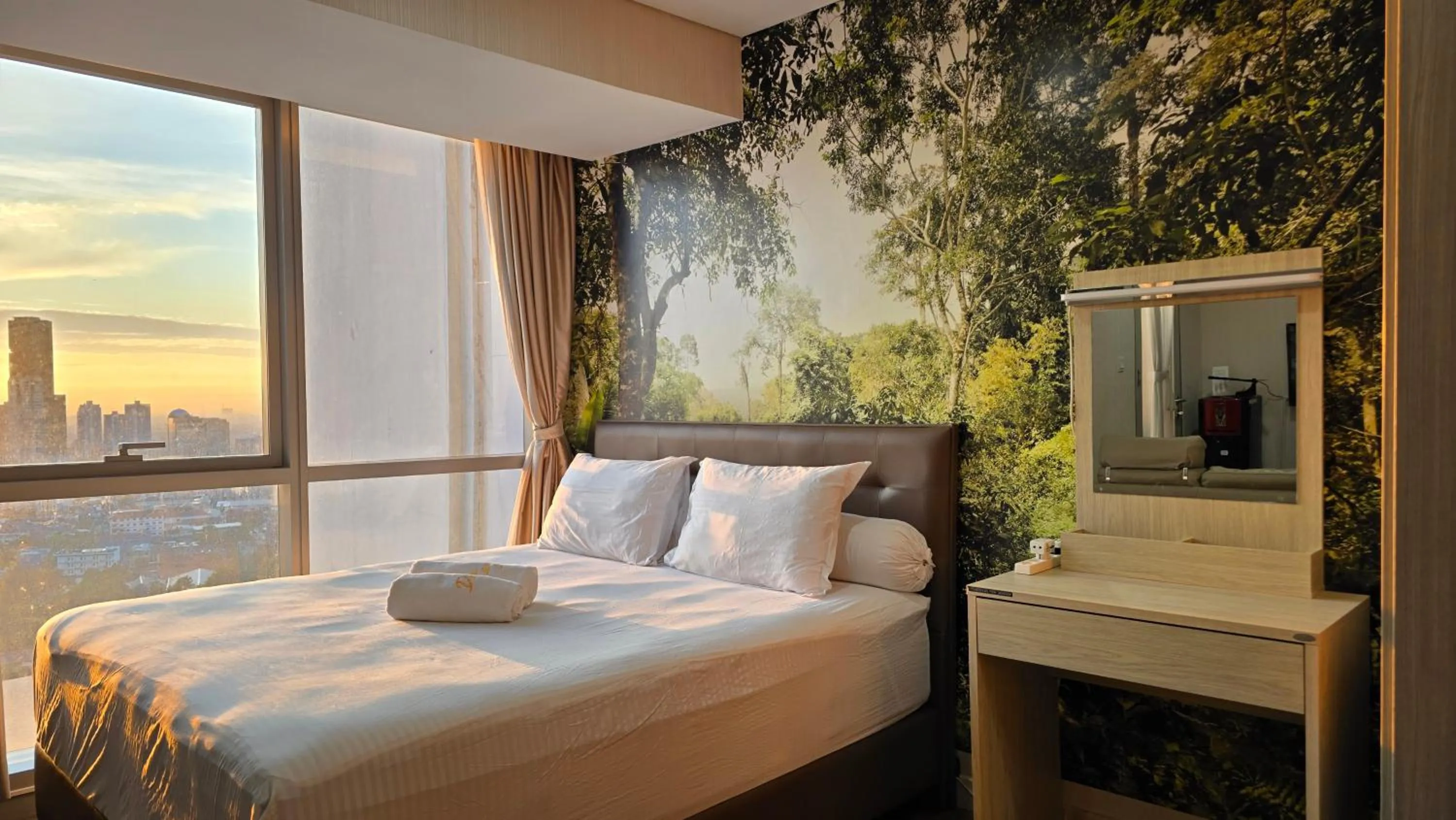 Unforgettable Nights next to Ascott Sudirman -Min Stay 3 nights-