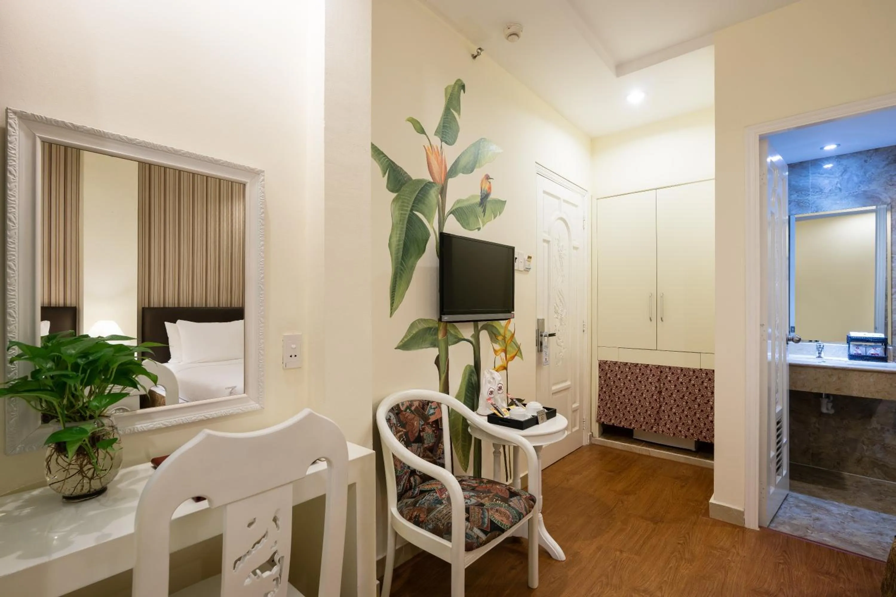 Seating area in Asian Ruby Center Point Hotel & Spa