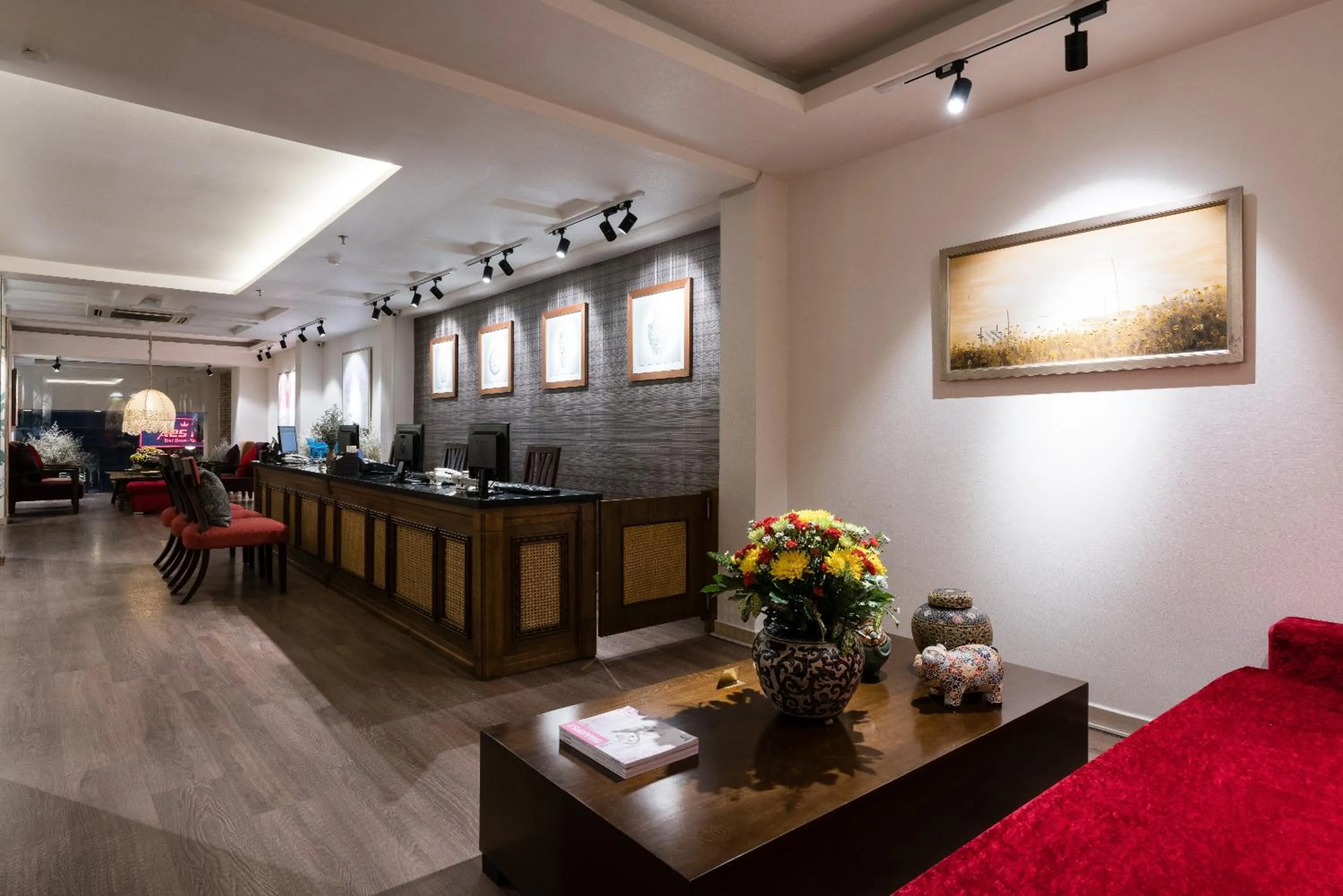 Lobby or reception in Asian Ruby Center Point Hotel & Spa