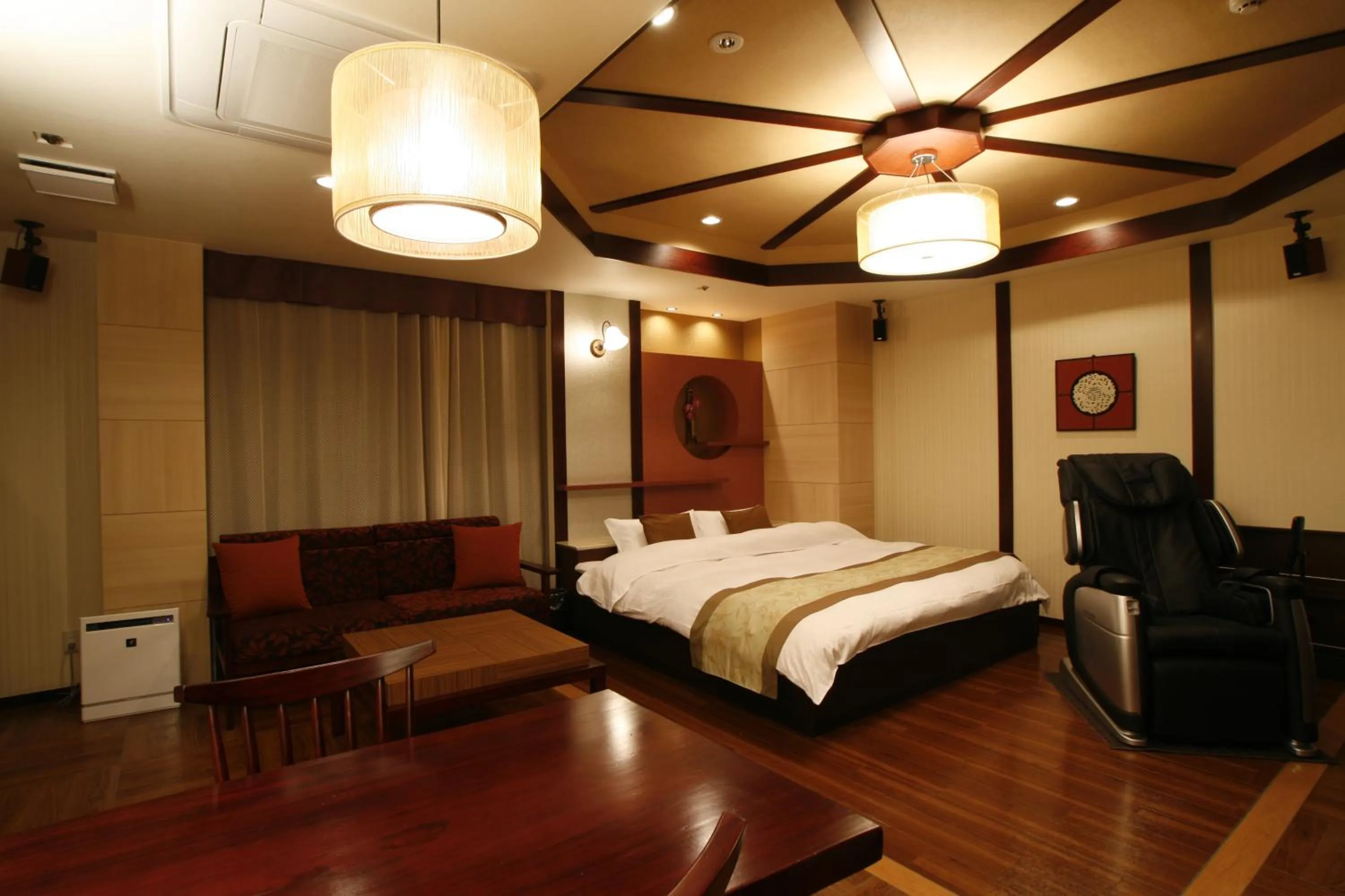 Bedroom, Bed in Hotel & Spa Lotus (Adult Only)