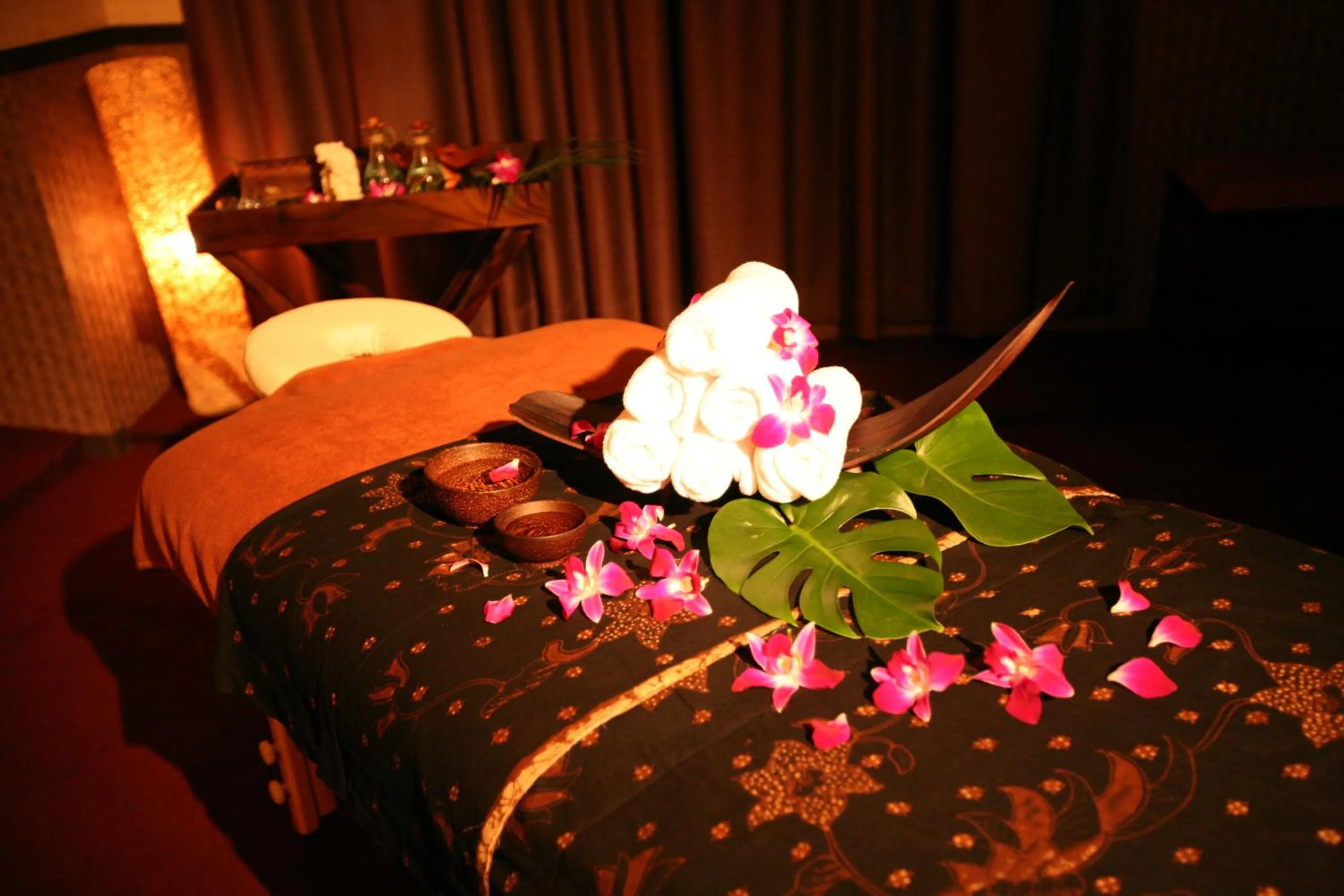 Spa and wellness centre/facilities, Bed in Hotel & Spa Lotus (Adult Only)