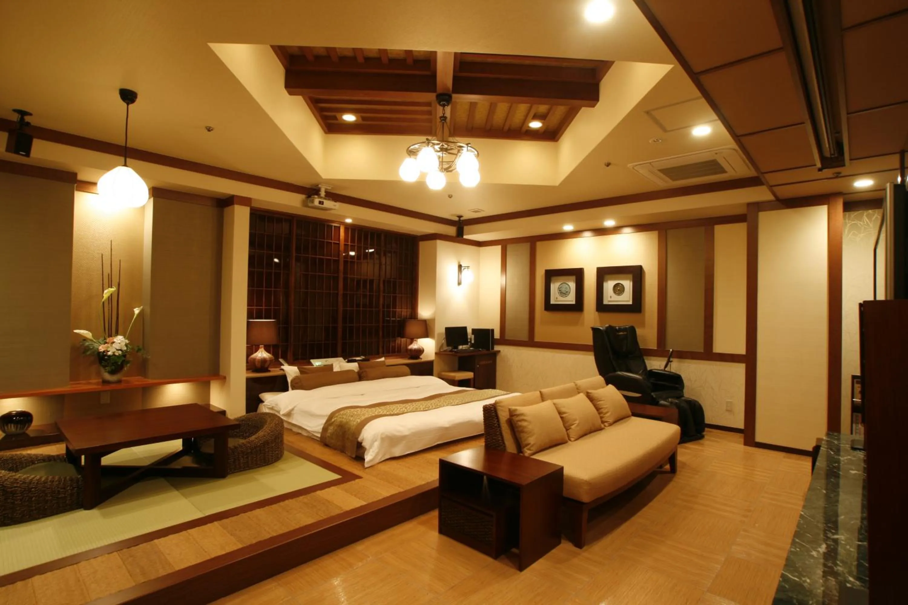 Bedroom, Bed in Hotel & Spa Lotus (Adult Only)