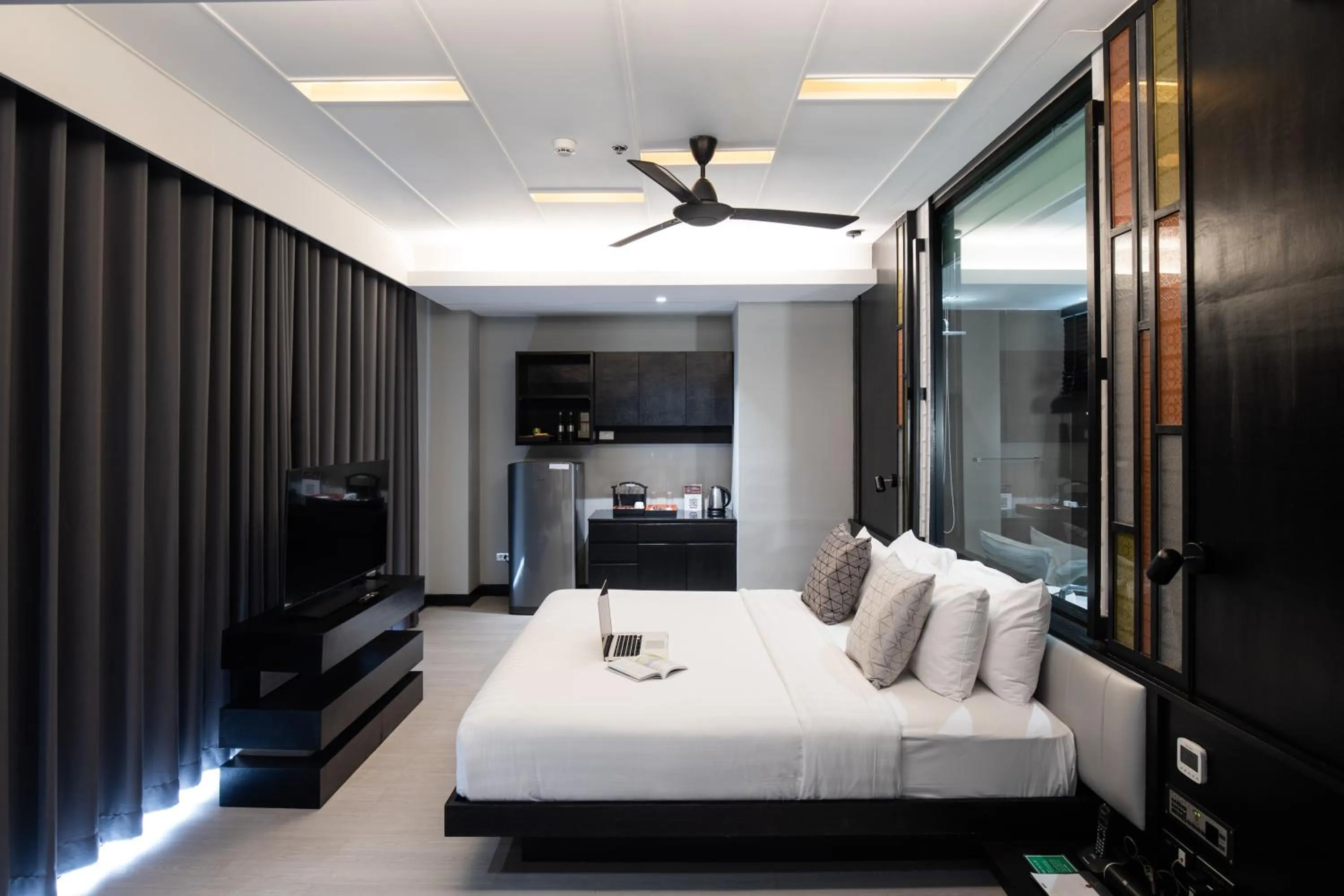 Photo of the whole room, Bed in De Chai Oriental Nimman - SHA Plus