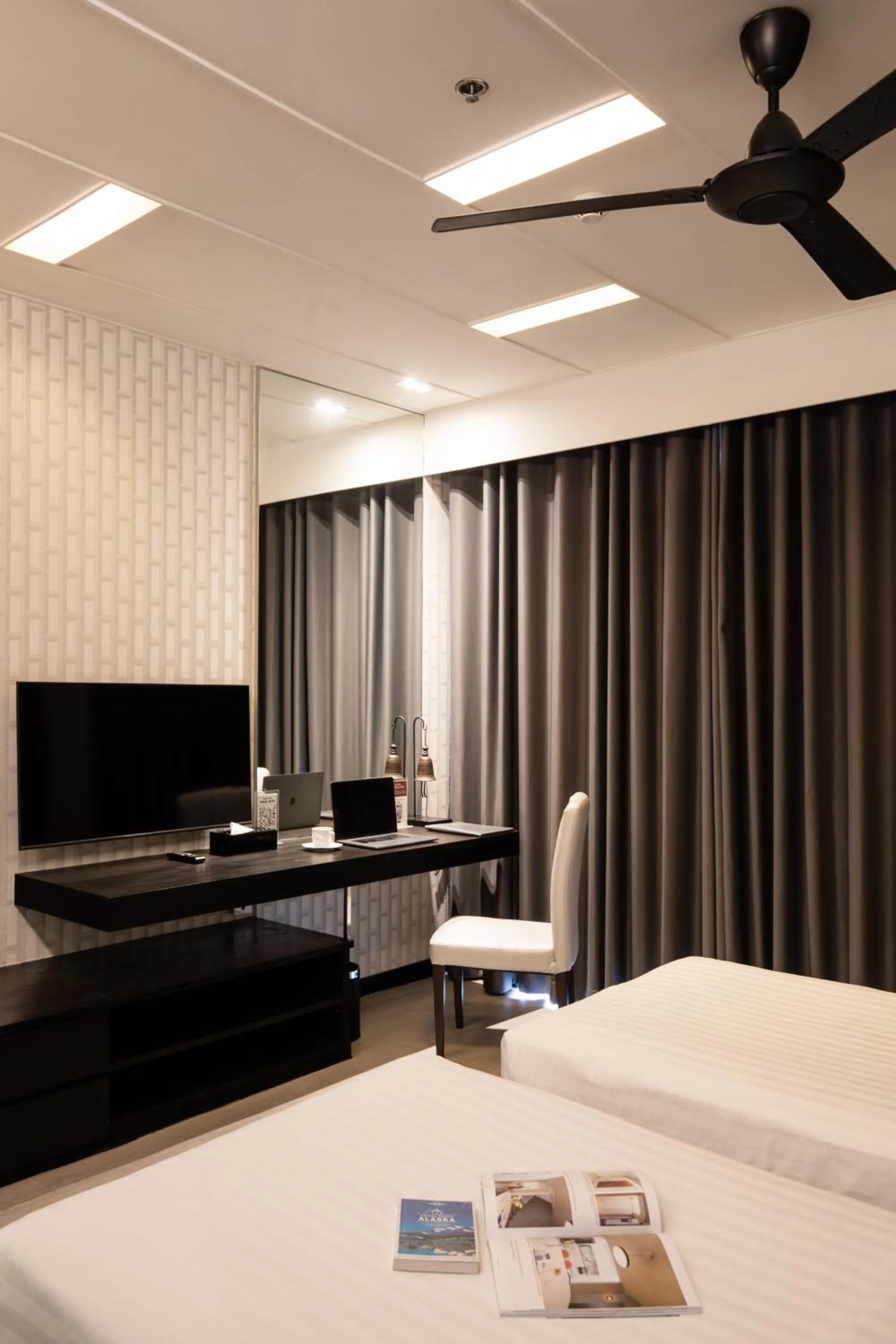 Place of worship, Bed in De Chai Oriental Nimman - SHA Plus