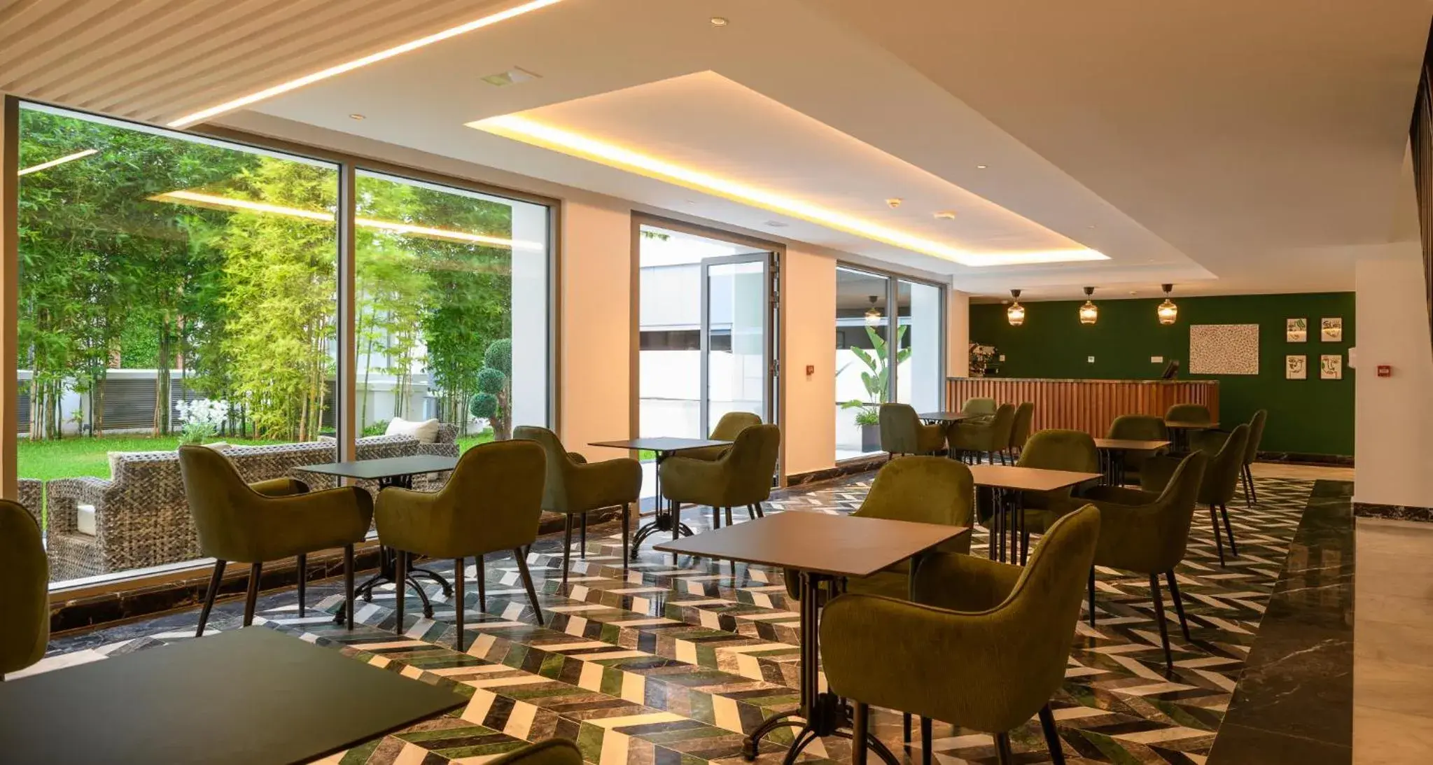 Restaurant/places to eat in BH Appart Hotel Restaurant/places to eat in BH Appart Hotel