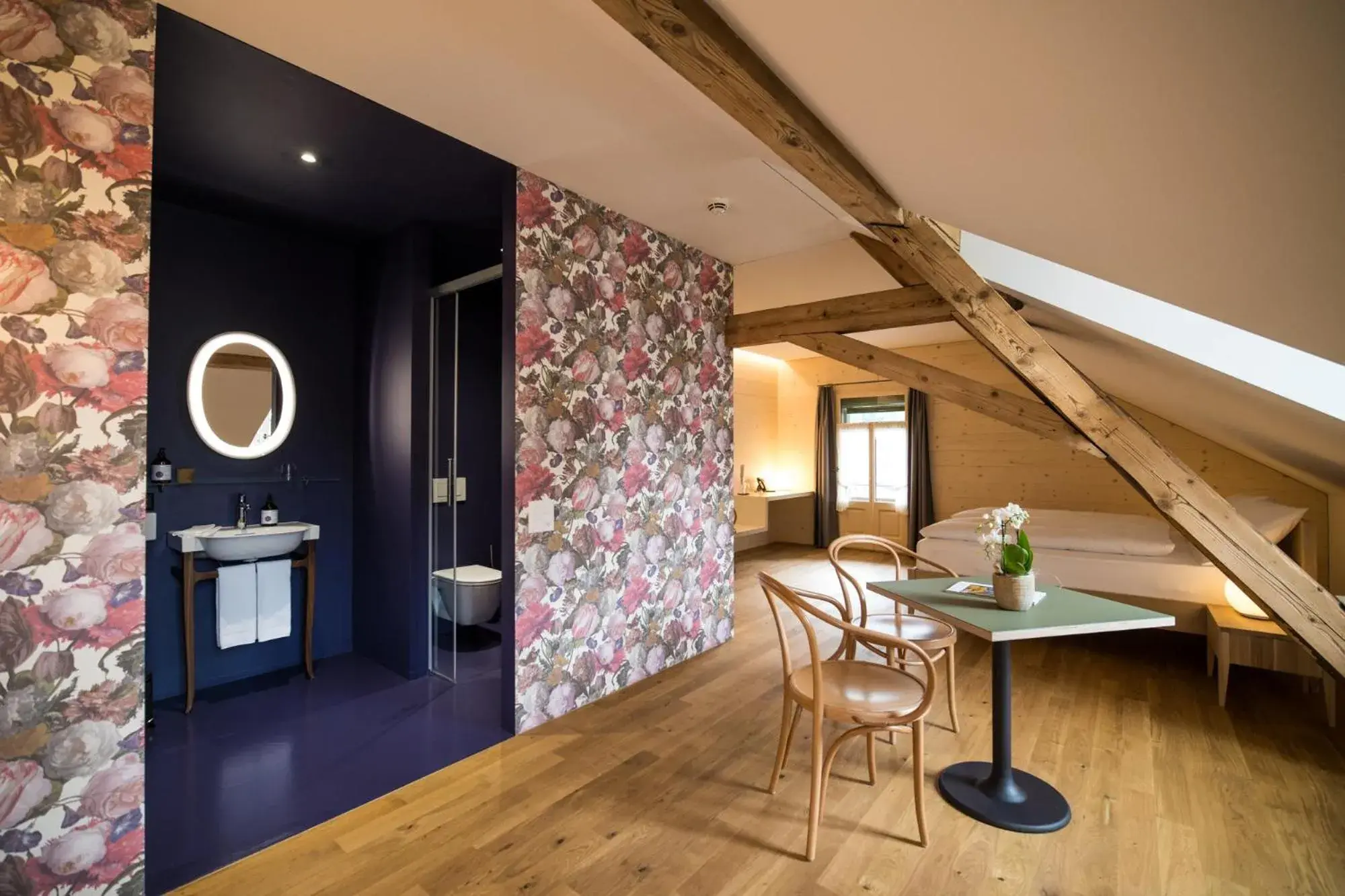 Photo of the whole room in FLÜHLI Hotel Kurhaus Photo of the whole room in FLÜHLI Hotel Kurhaus