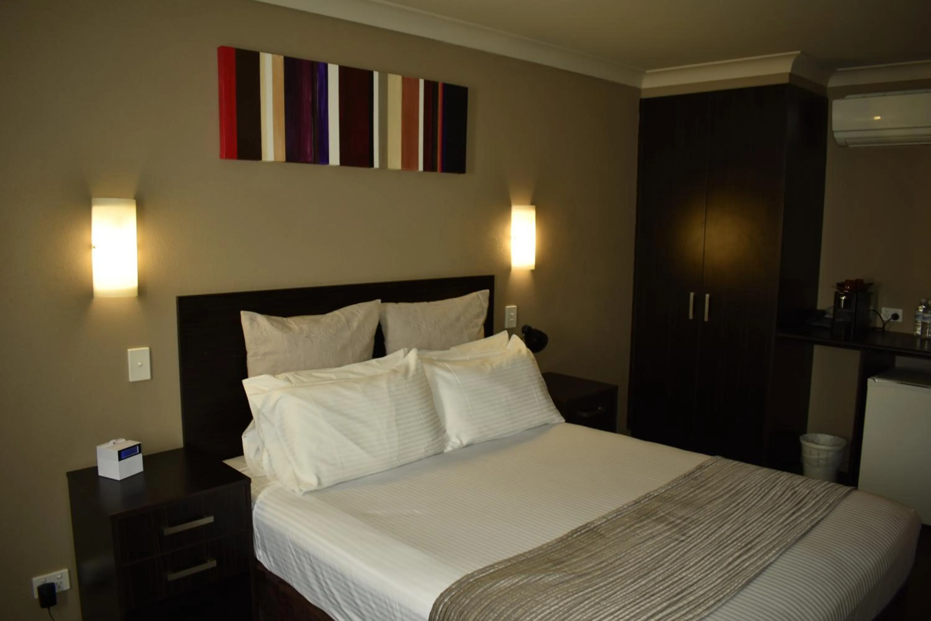 Bed in Best Western Blackbutt Inn