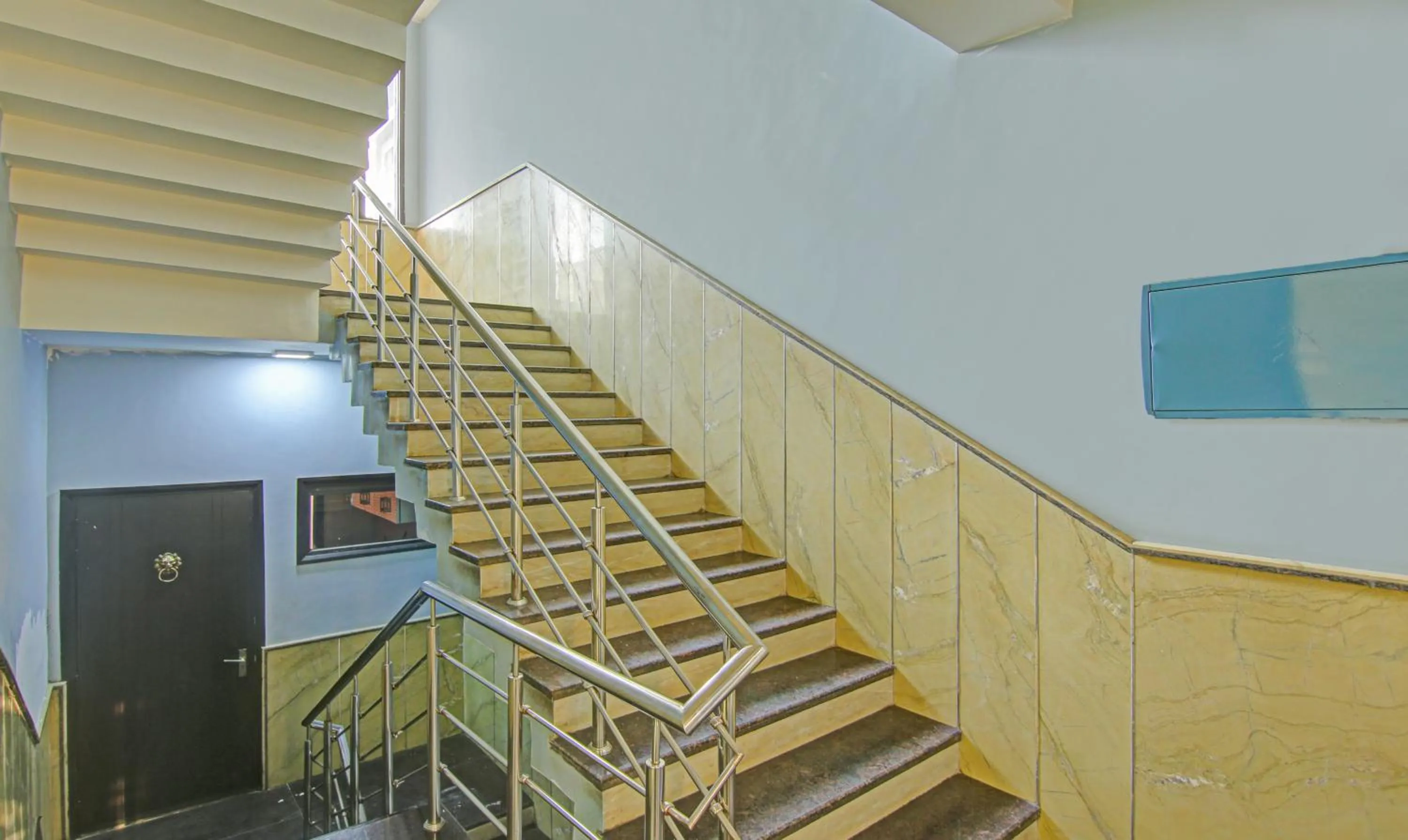 Lobby or reception in Itsy Hotels Prime Stay