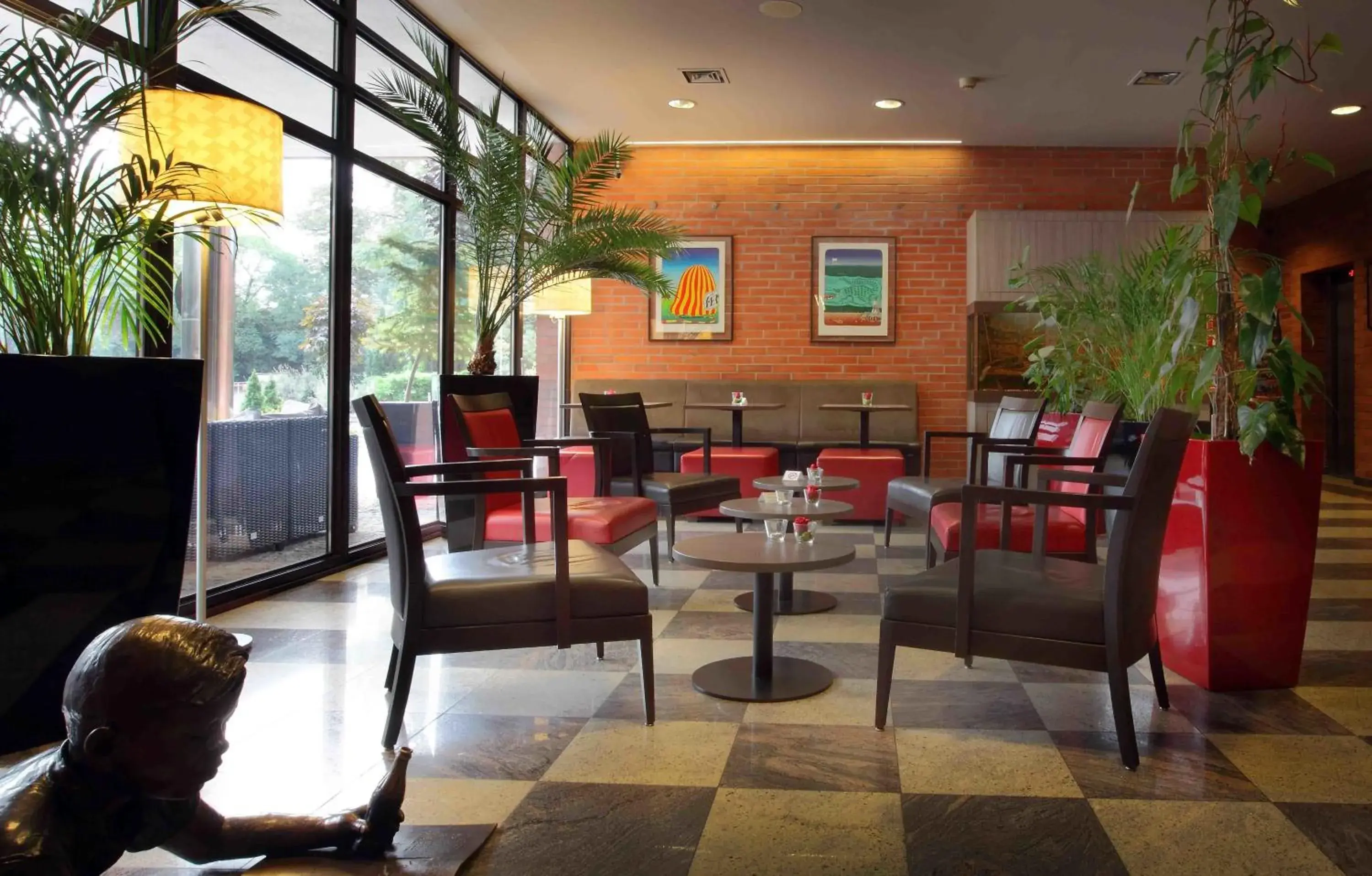 Lobby or reception, Restaurant/Places to Eat in Expo Hotel