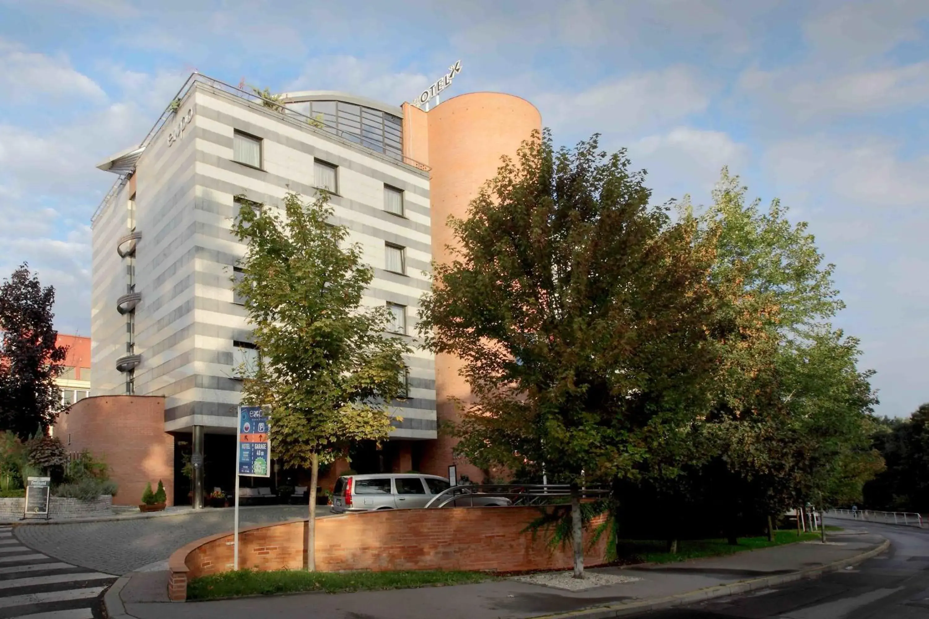 Facade/entrance, Property Building in Expo Hotel