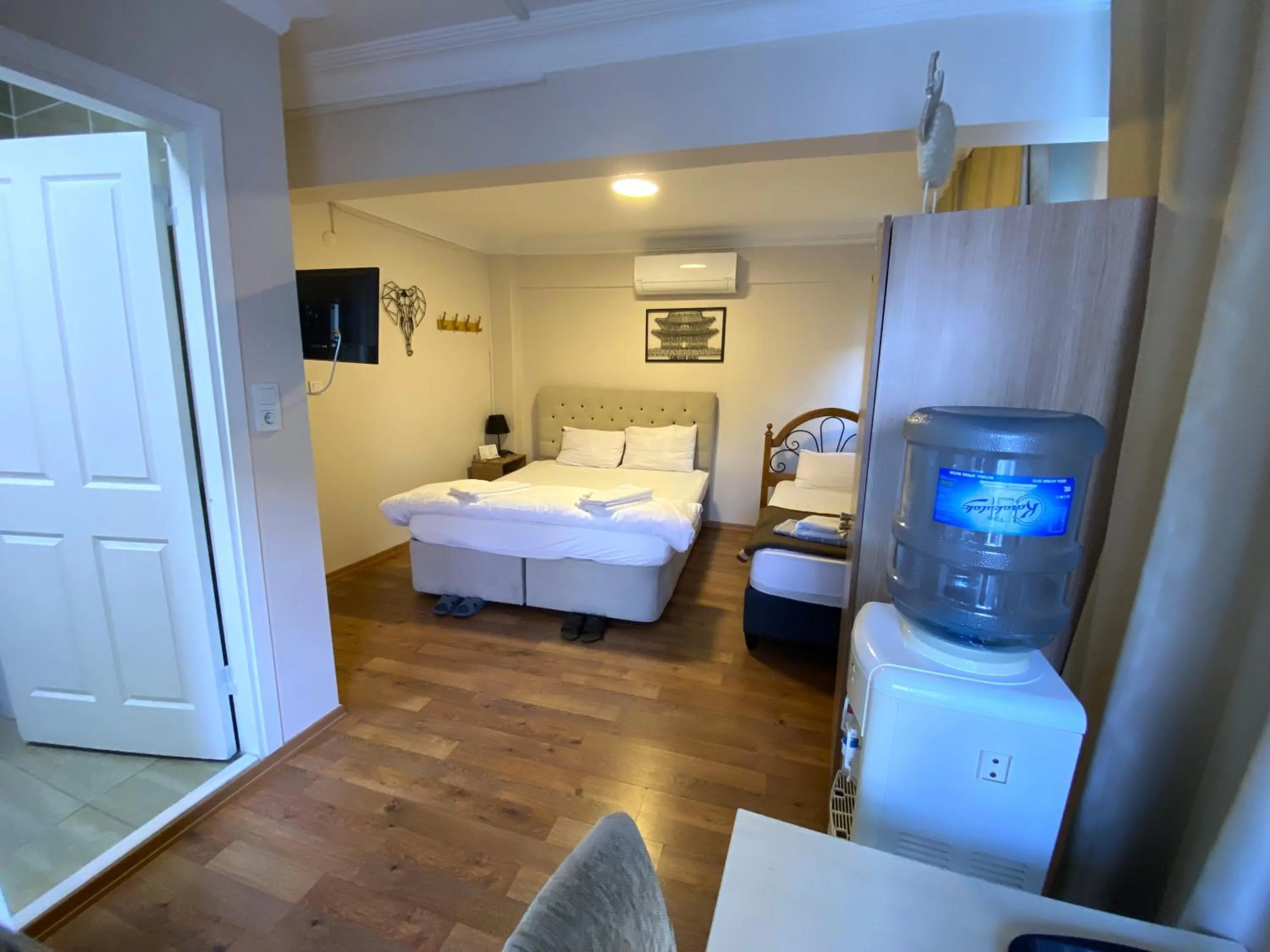 Bed in Meydan Pansiyon Uskudar