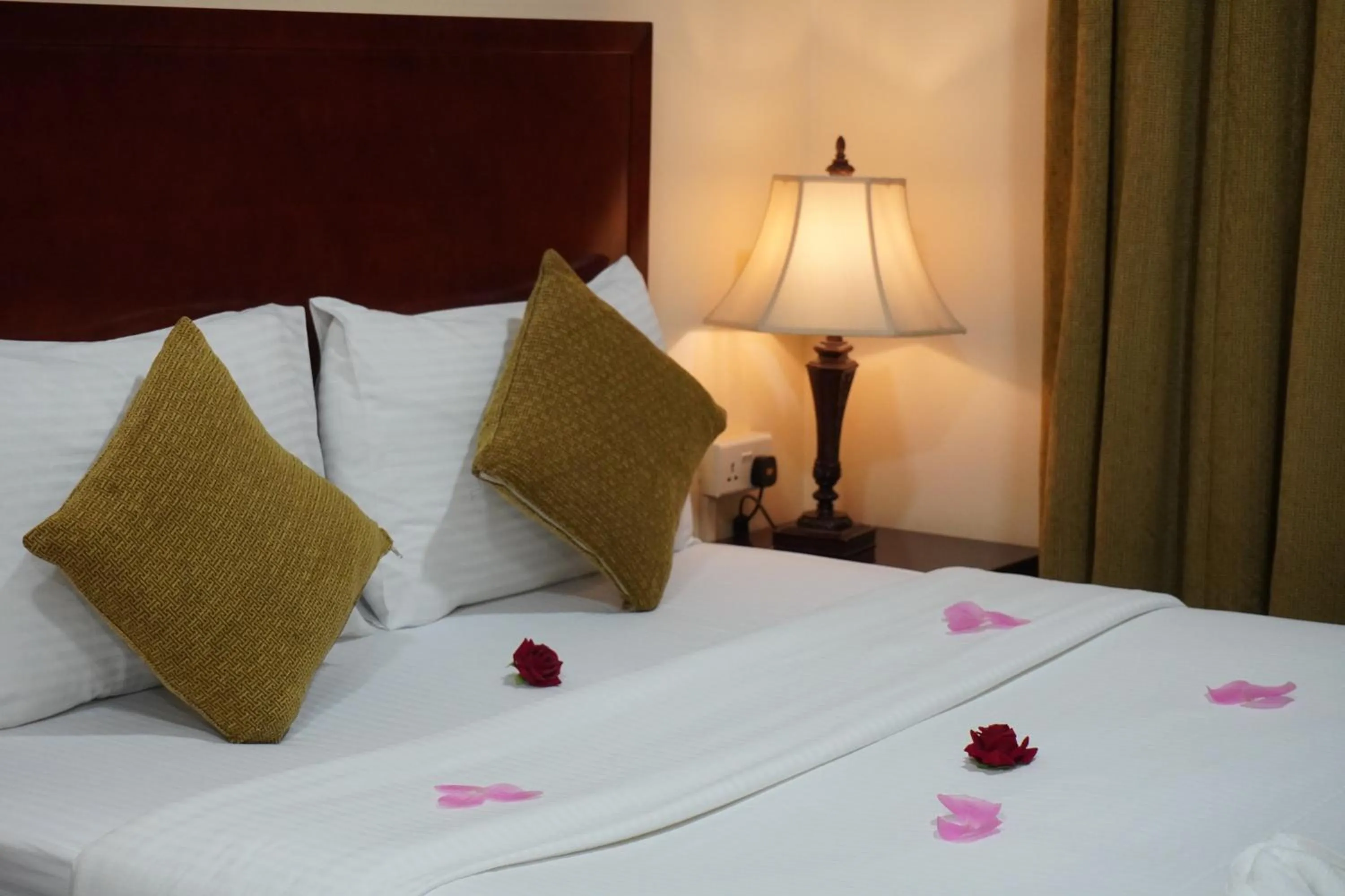 Bedroom, Bed in Onyx Hotel Apartments - MAHA HOSPITALITY GROUP