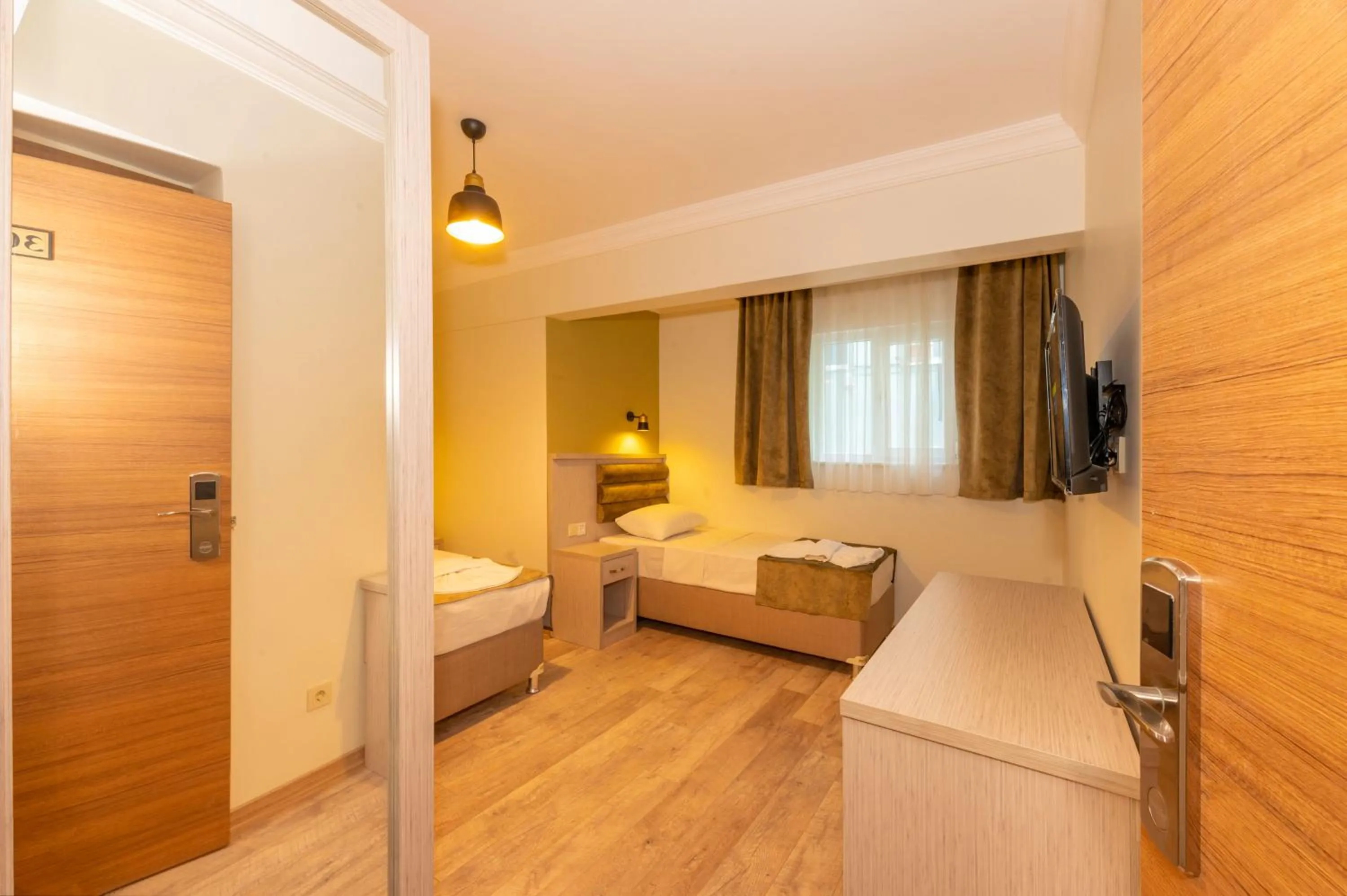 Photo of the whole room, Bed in Bazaar Hotels Old City