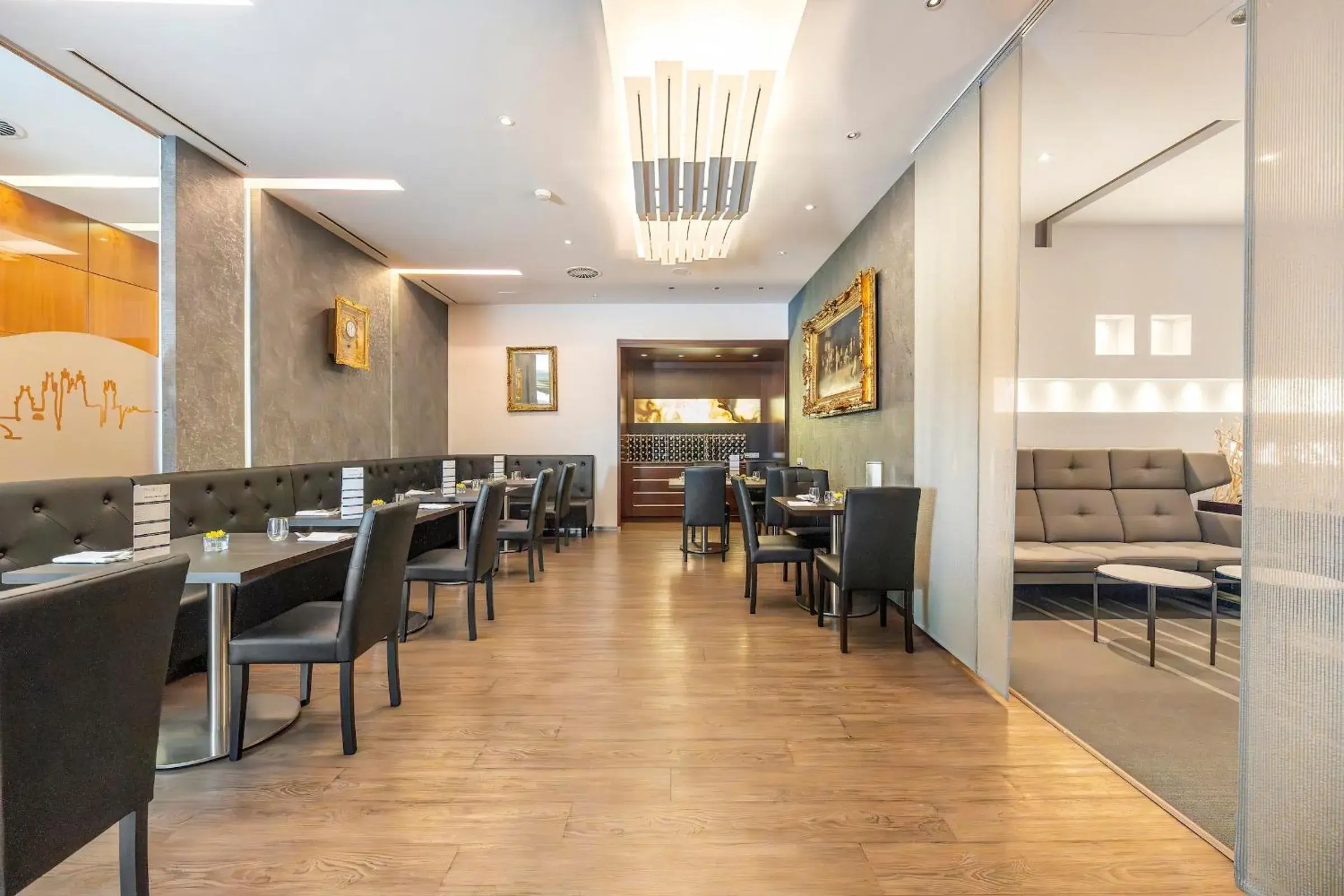 Restaurant/places to eat in Panorama by Verdi Hotels Restaurant/places to eat in Panorama by Verdi Hotels