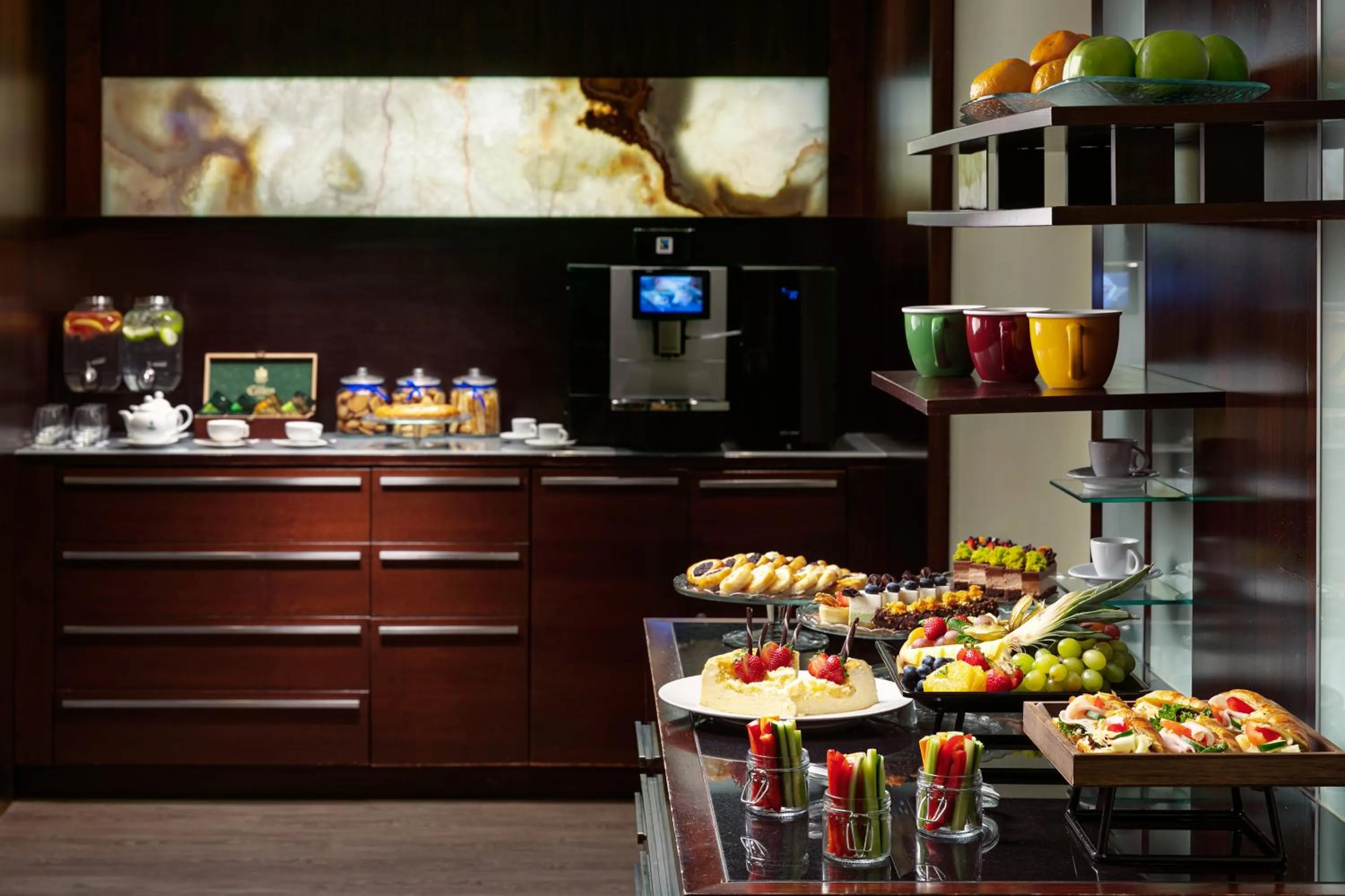 Lounge or bar in Panorama by Verdi Hotels