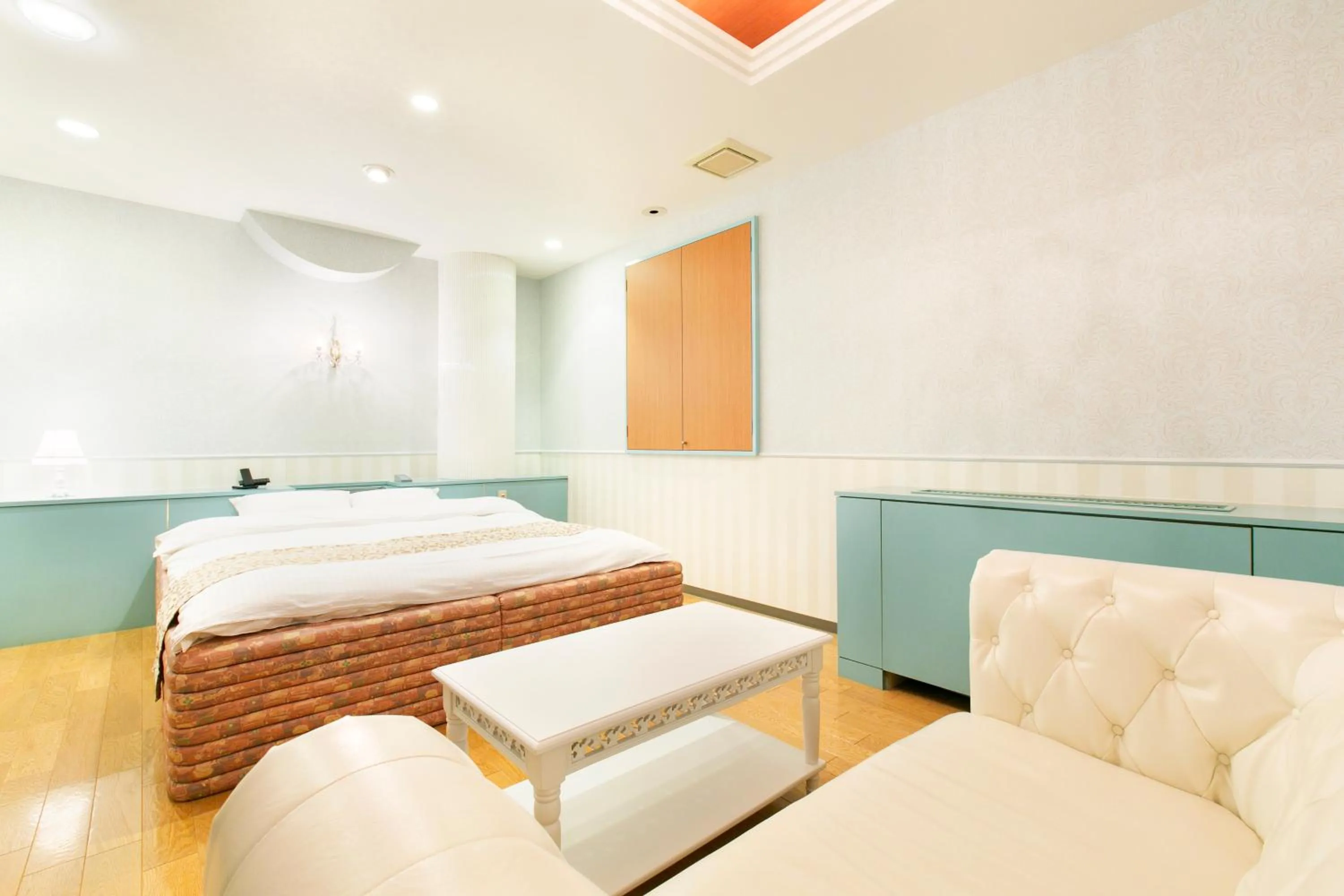 Photo of the whole room, Bed in Hotel Luna (Adult Only)