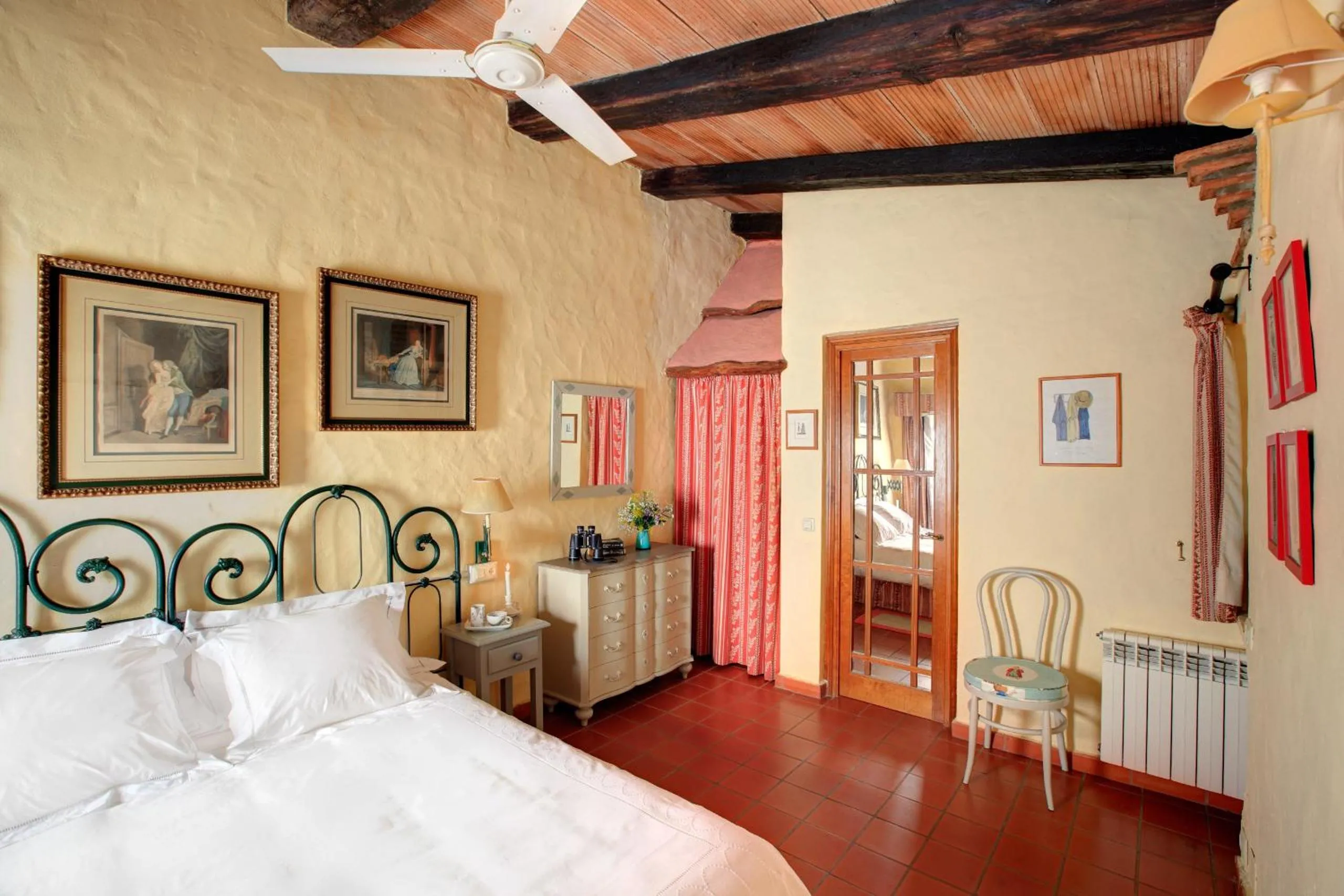 Photo of the whole room, Bed in Cortijo La Hoya